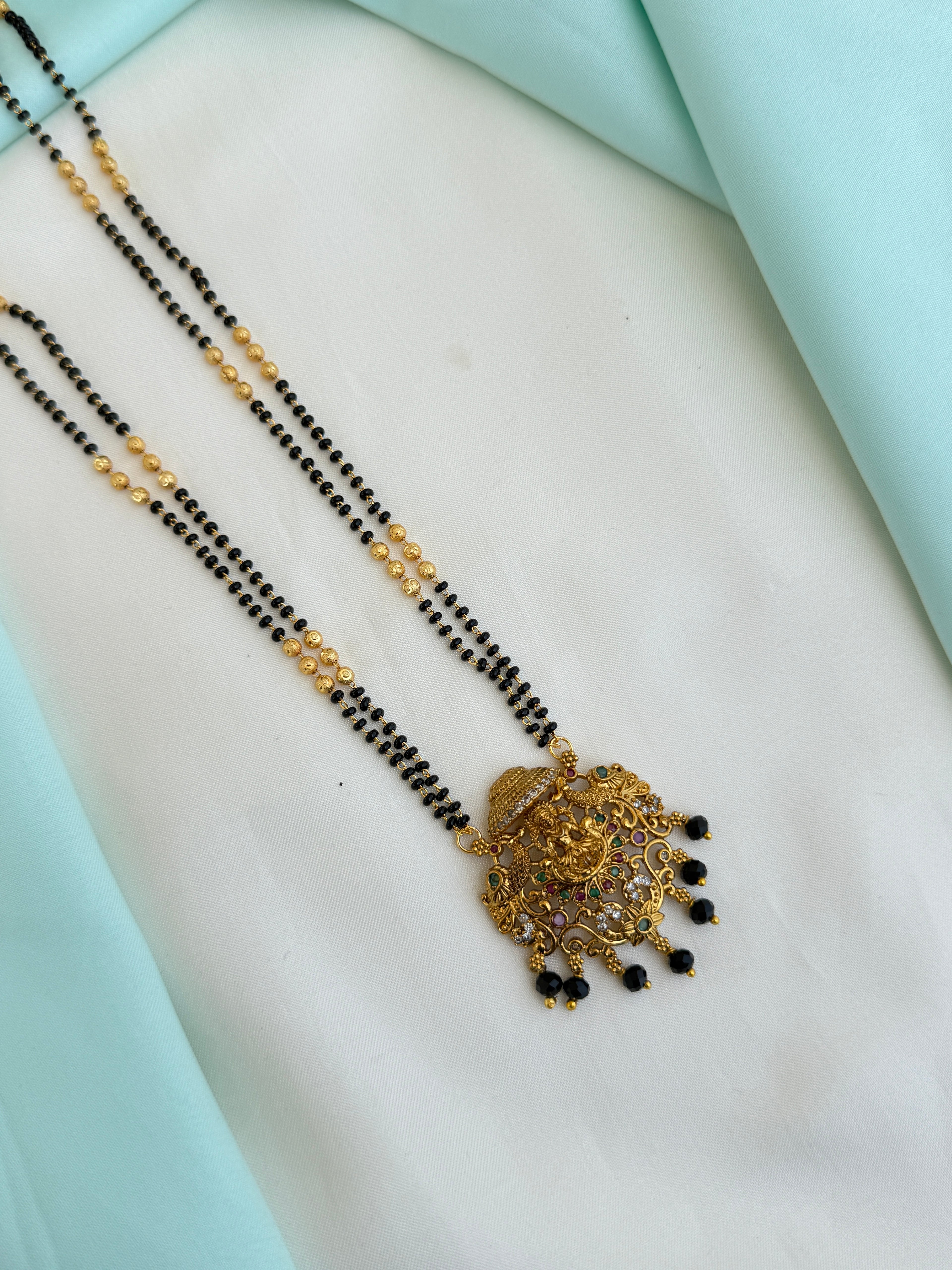 Bb132 lakshmidevi matt finishing 24 inches 2 layers black beads