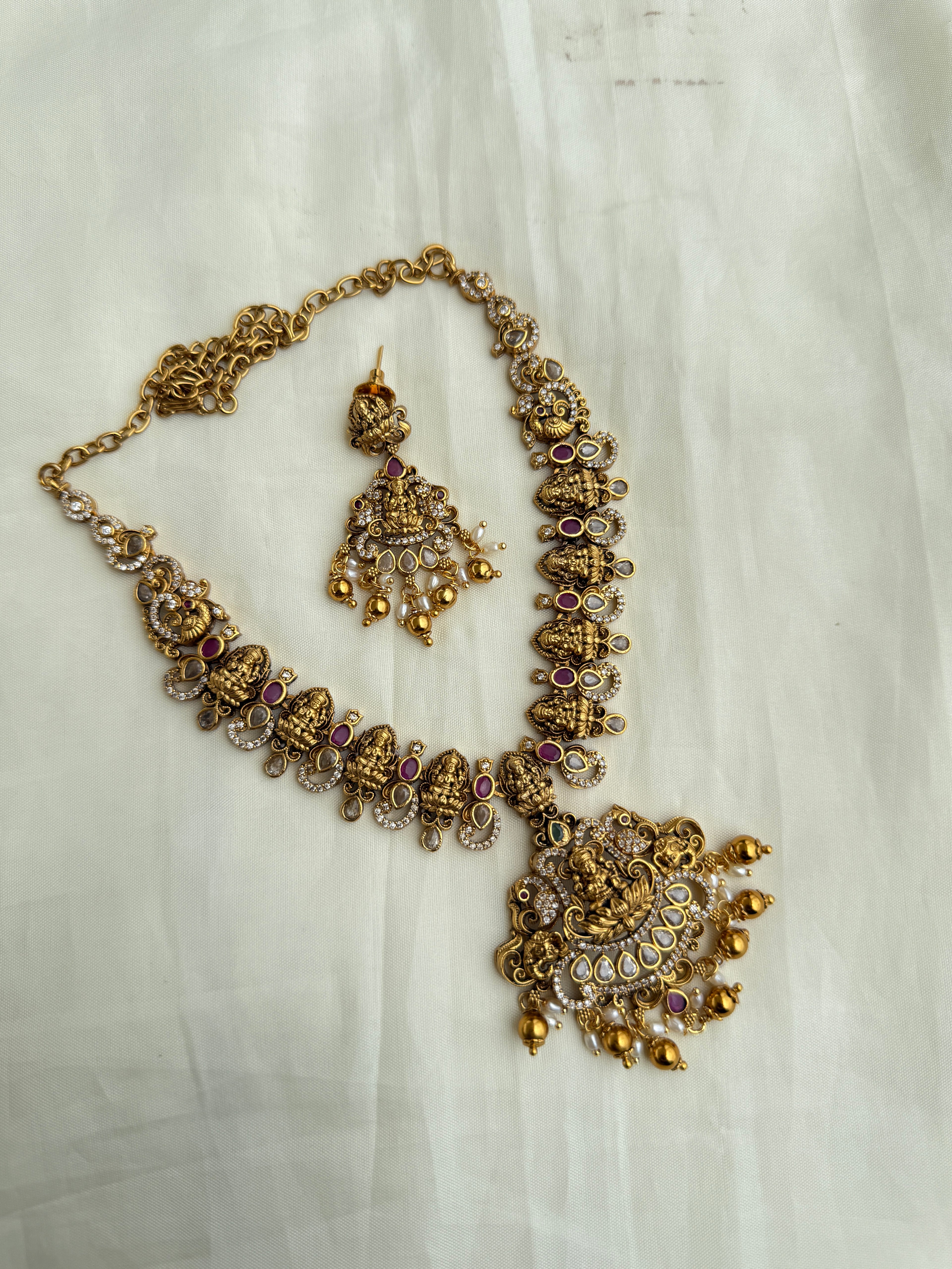 Ns313 nakshi Lakshmi Devi neckset