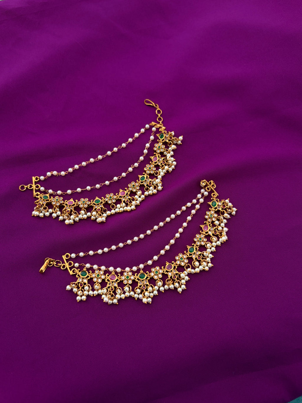 Unique flower design and white pearls Chempaswaralu ch252