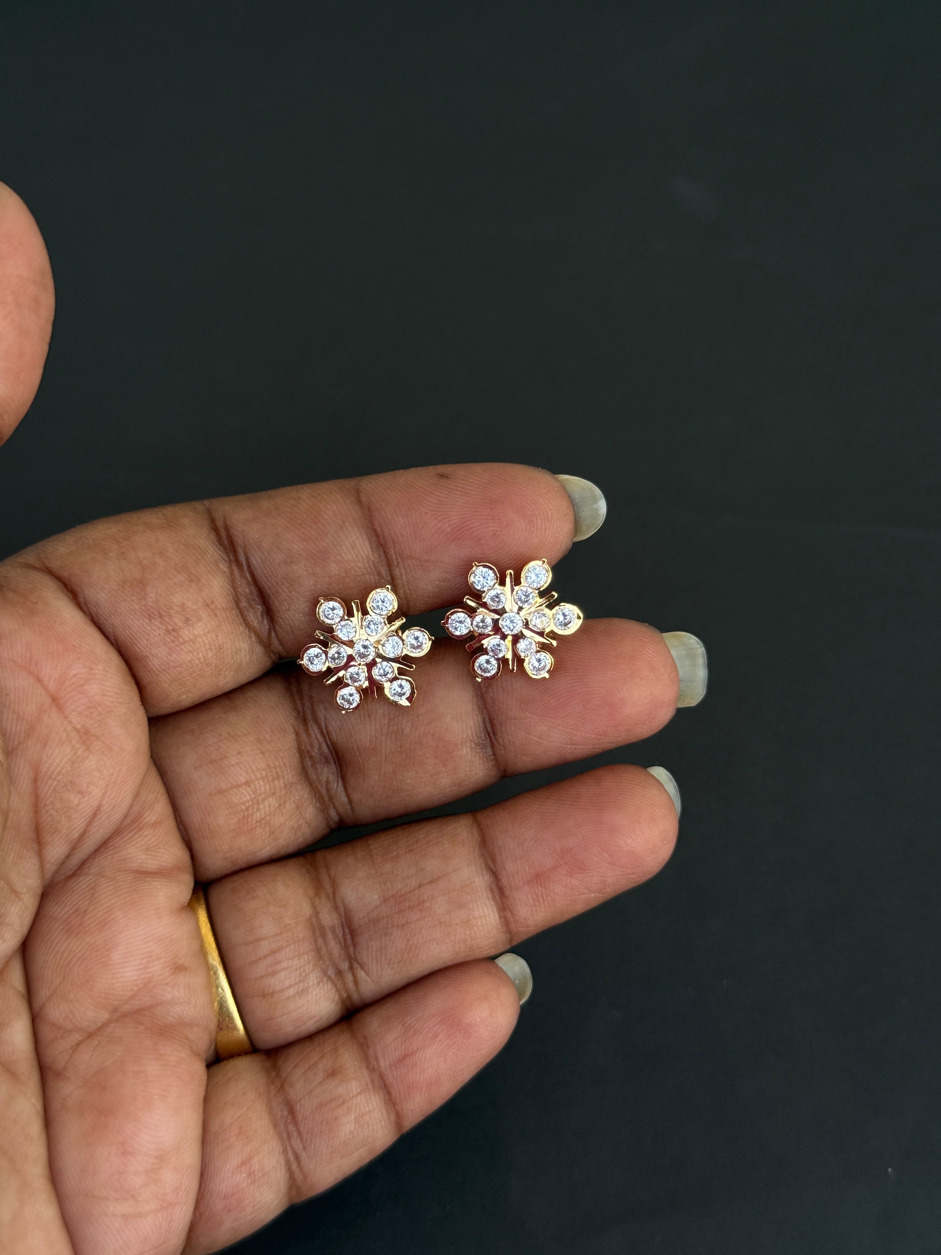 Ph015 panchaloham white stone studs