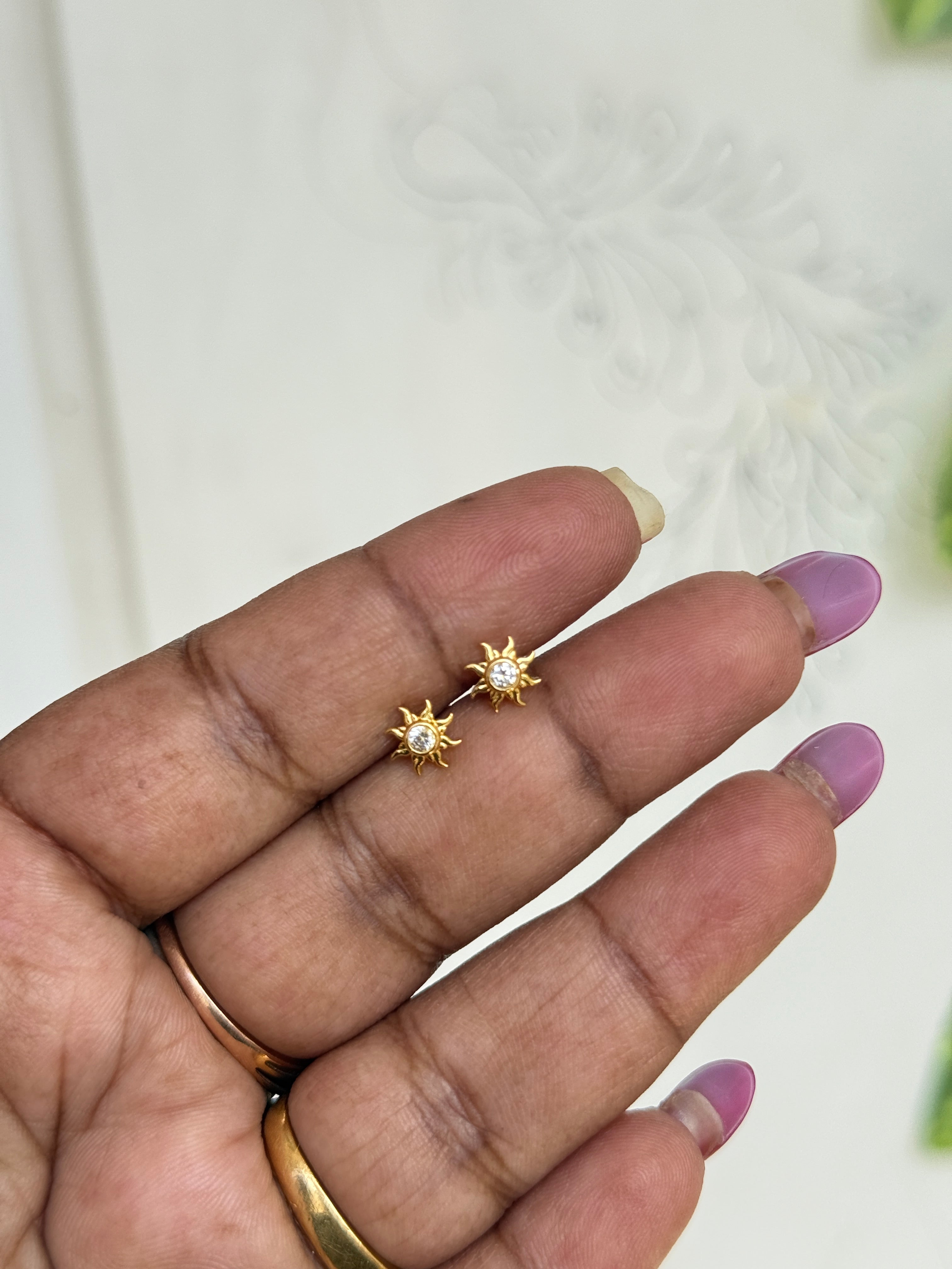 St092 anti tarnish studs