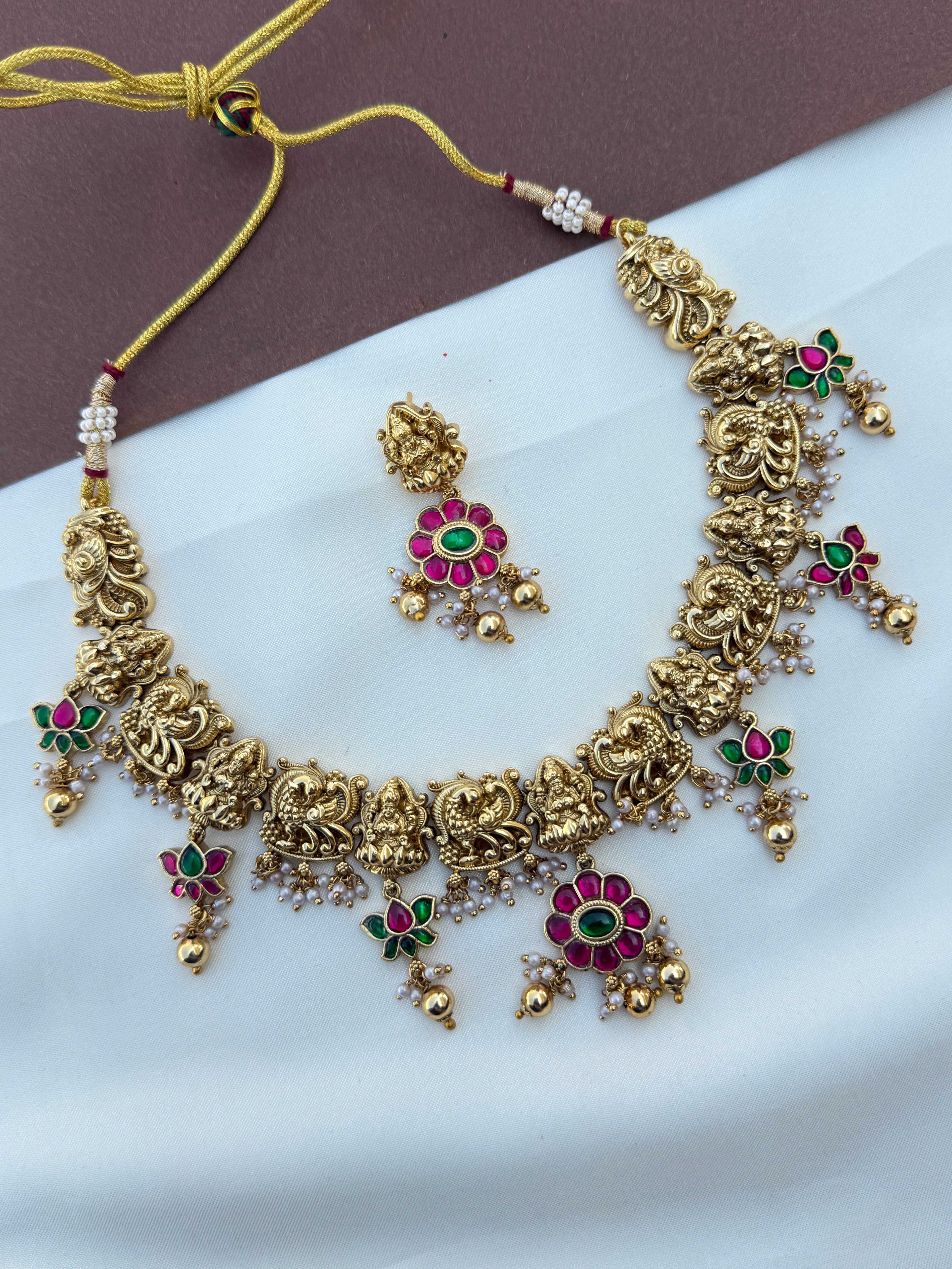 Ns617 nakshi jadau kundan laksmi devi  peacock neckset with gold balls