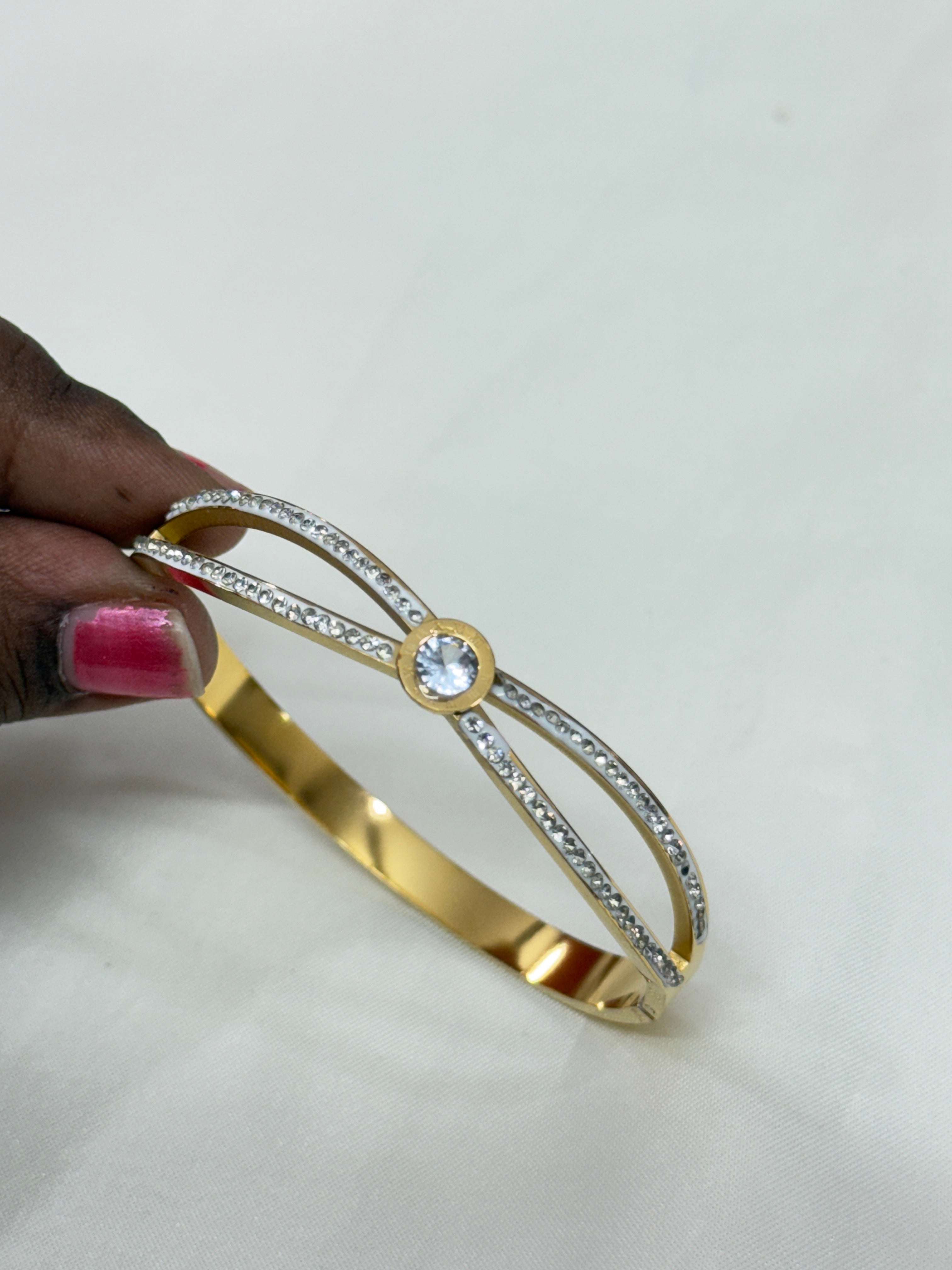 Ab038 2 lines openable anti tarnish bracelet