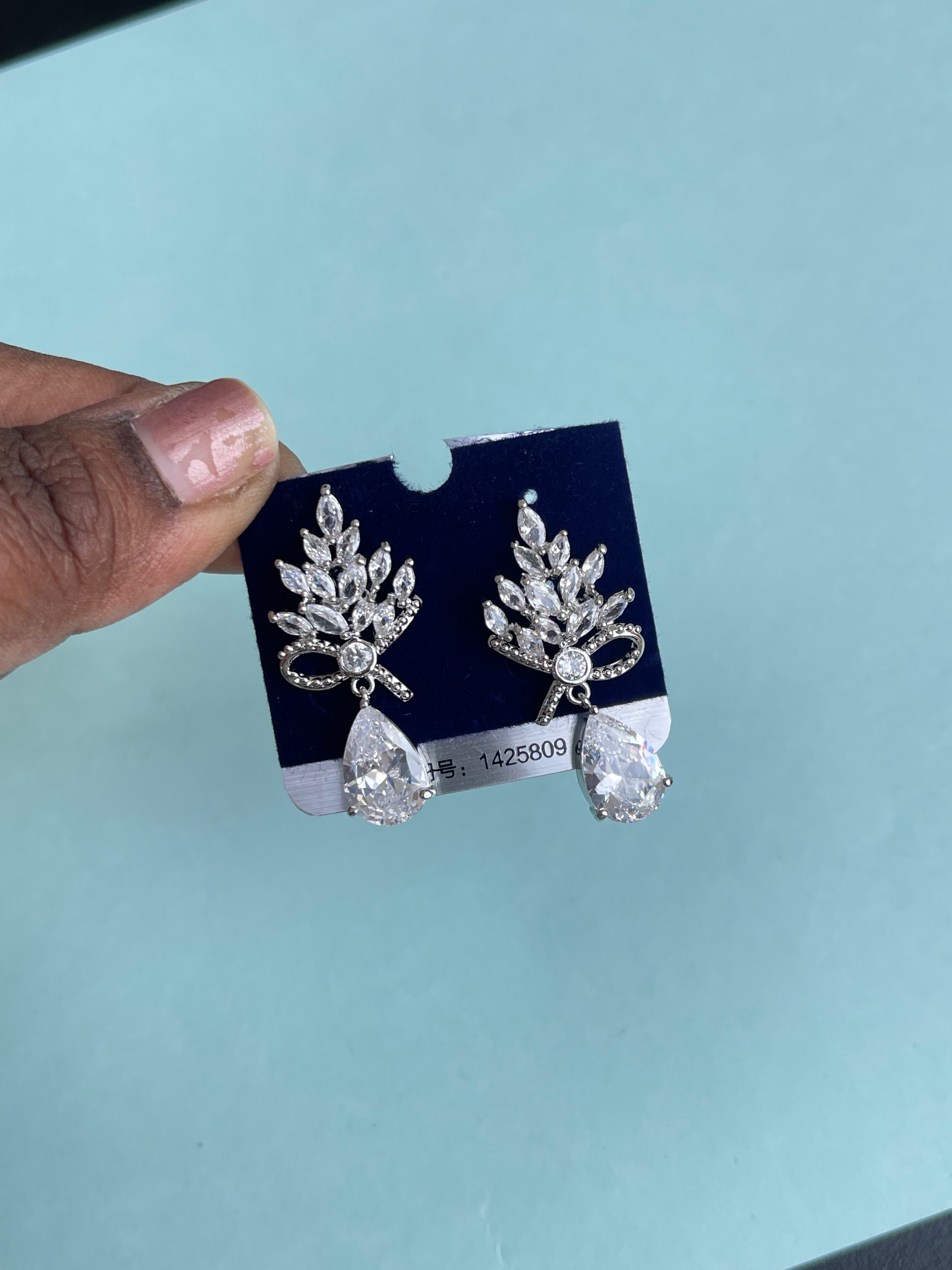 Silver tree hanging studs