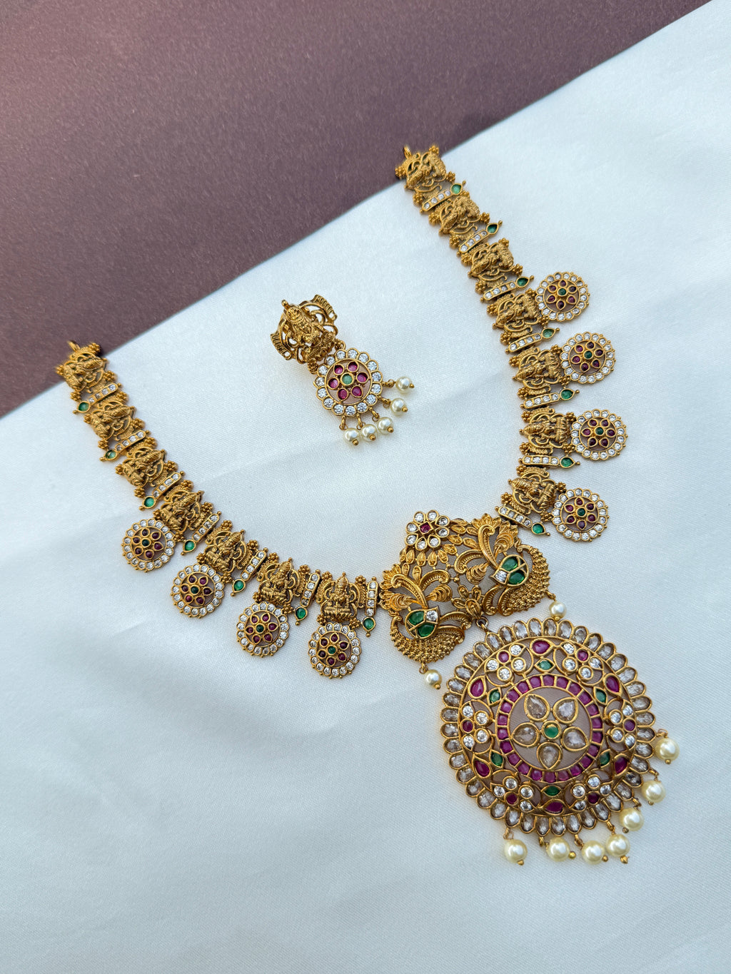 Ns580 kemp Lakshmi devi short bottu mala neckset