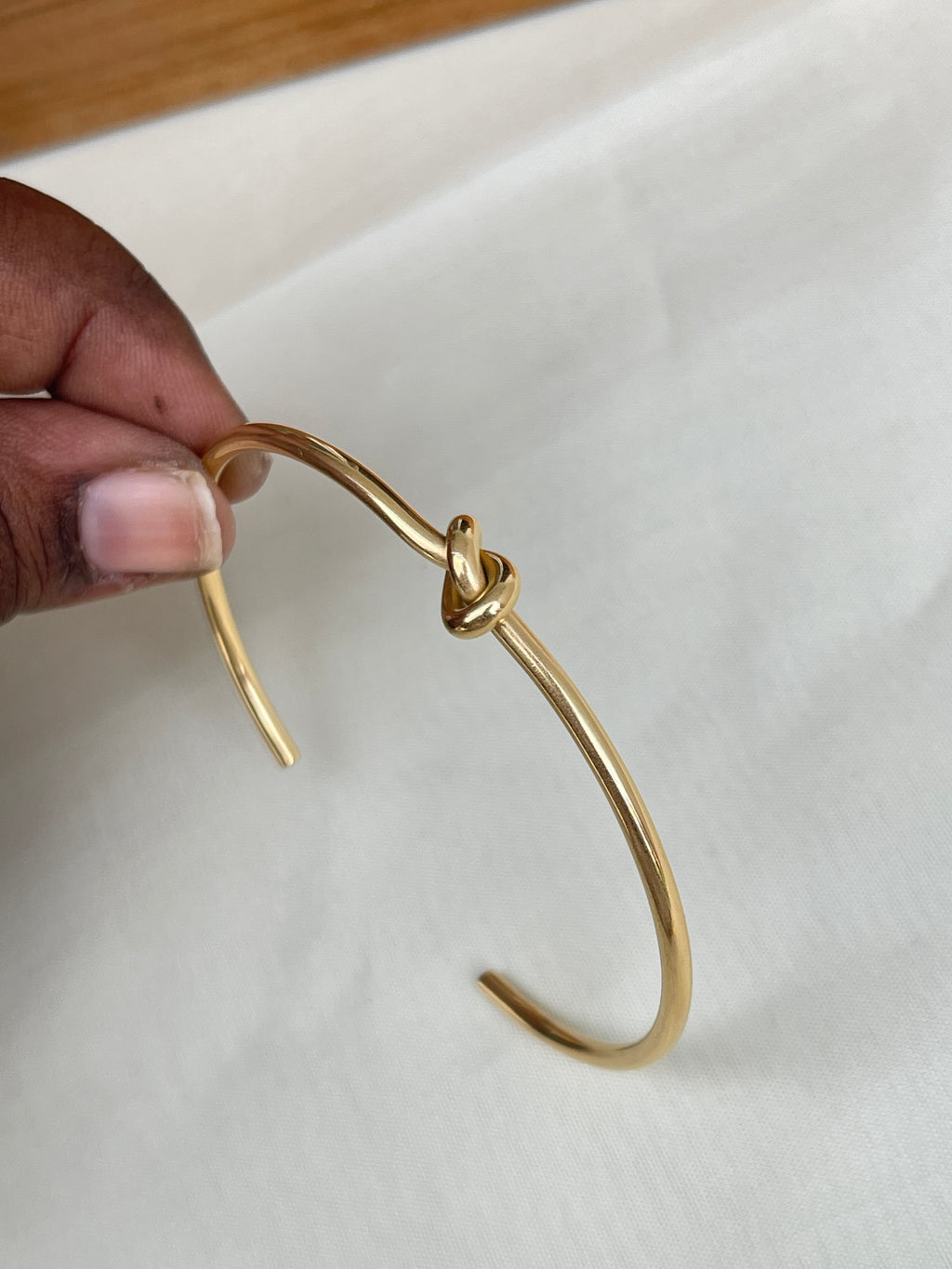 Simple plain bracelet