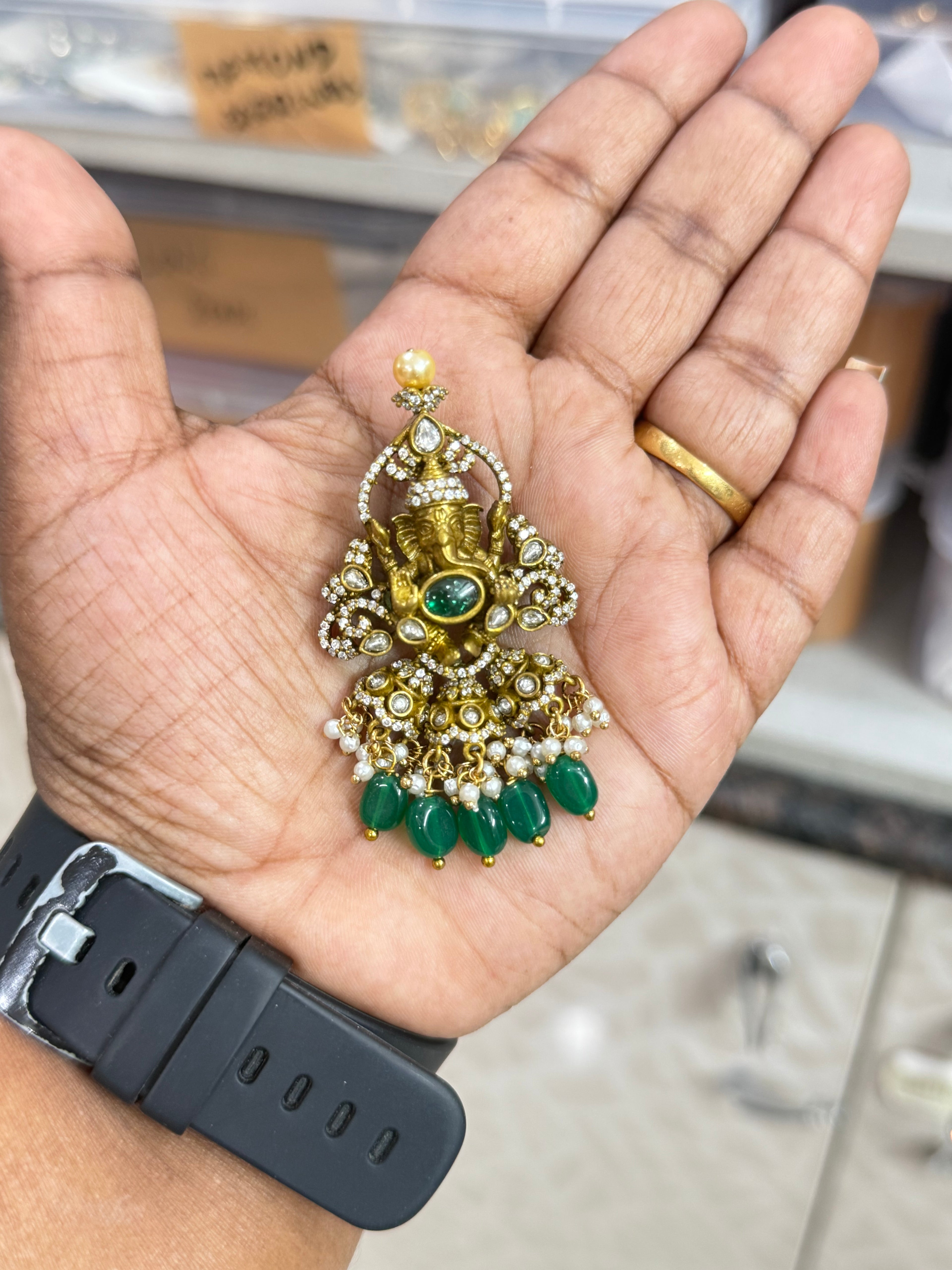 Lorg ganesha pendant with beads L002