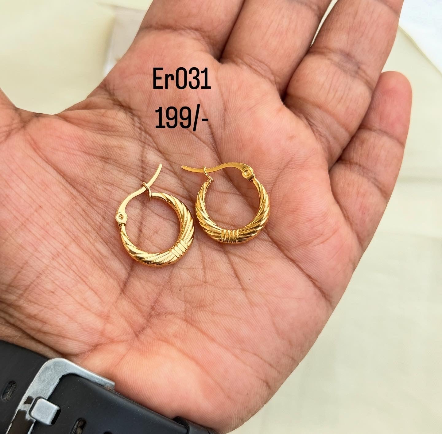 Daily wear Anti-tarnish hoops(color won't fade