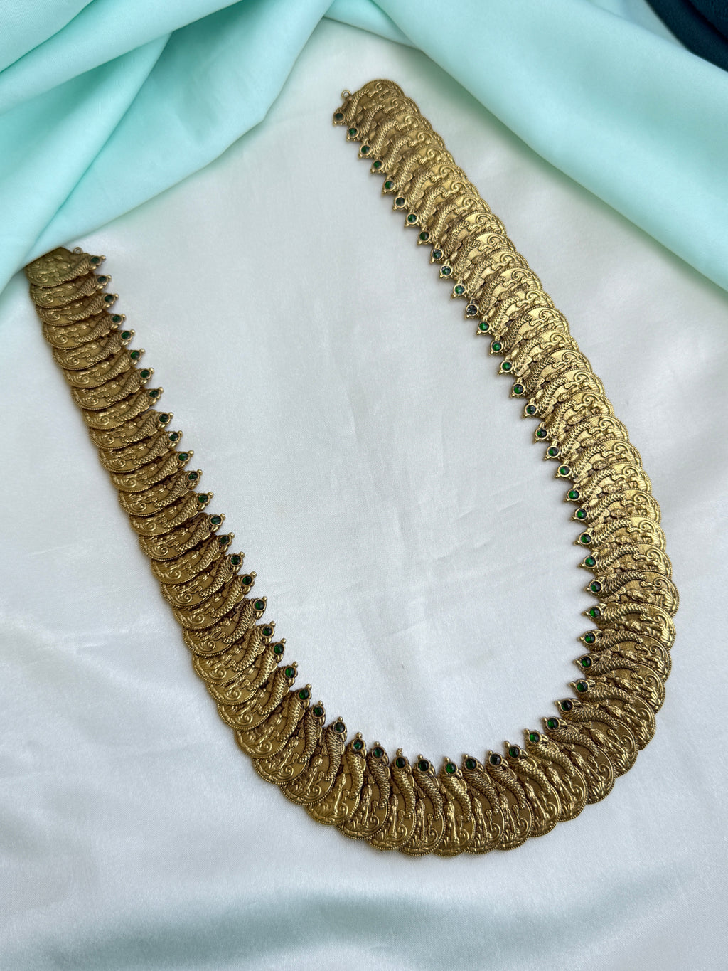 Traditional unique Kasu long neckset with Green Stones Lh604