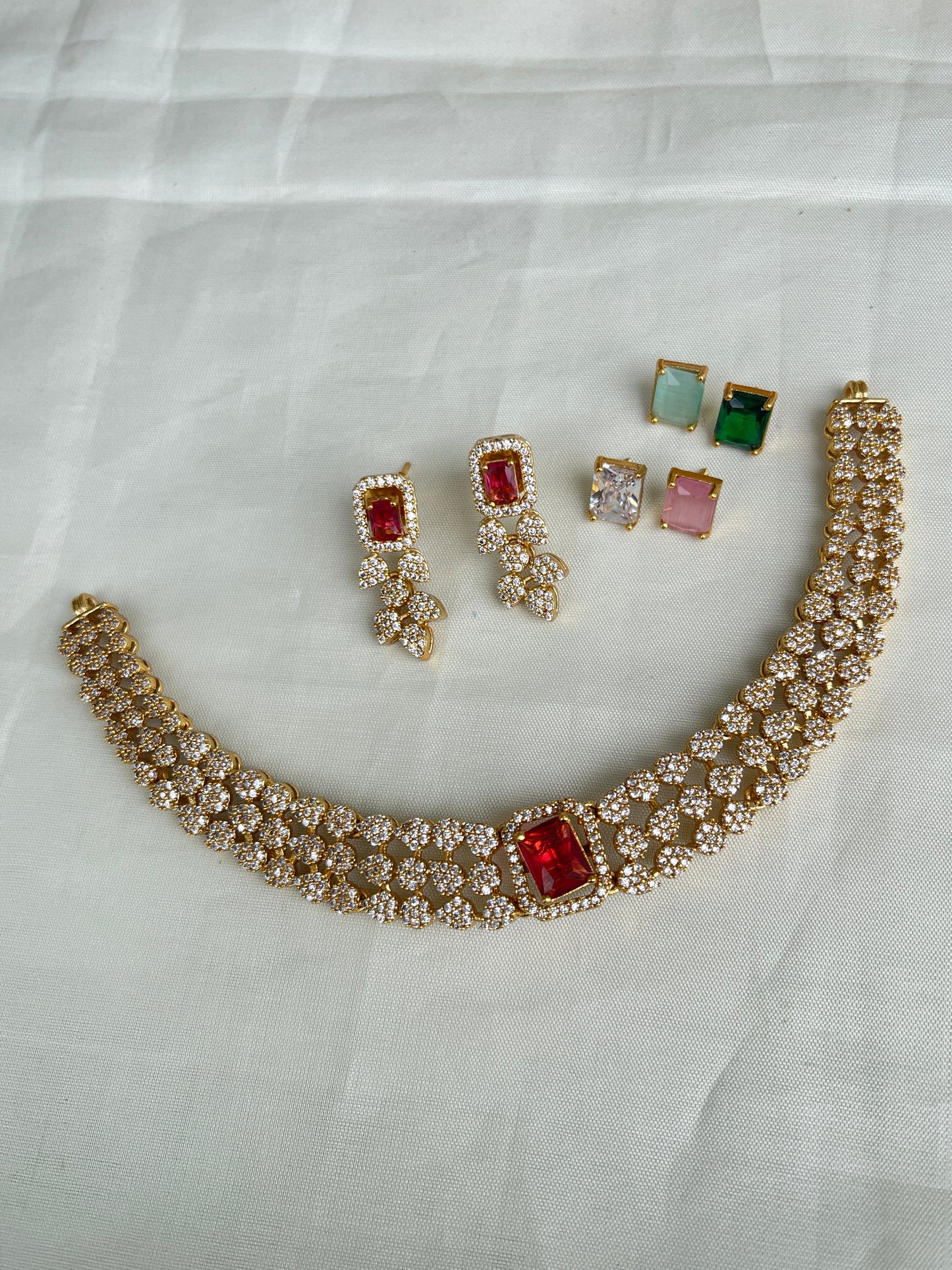 Changeable neckset