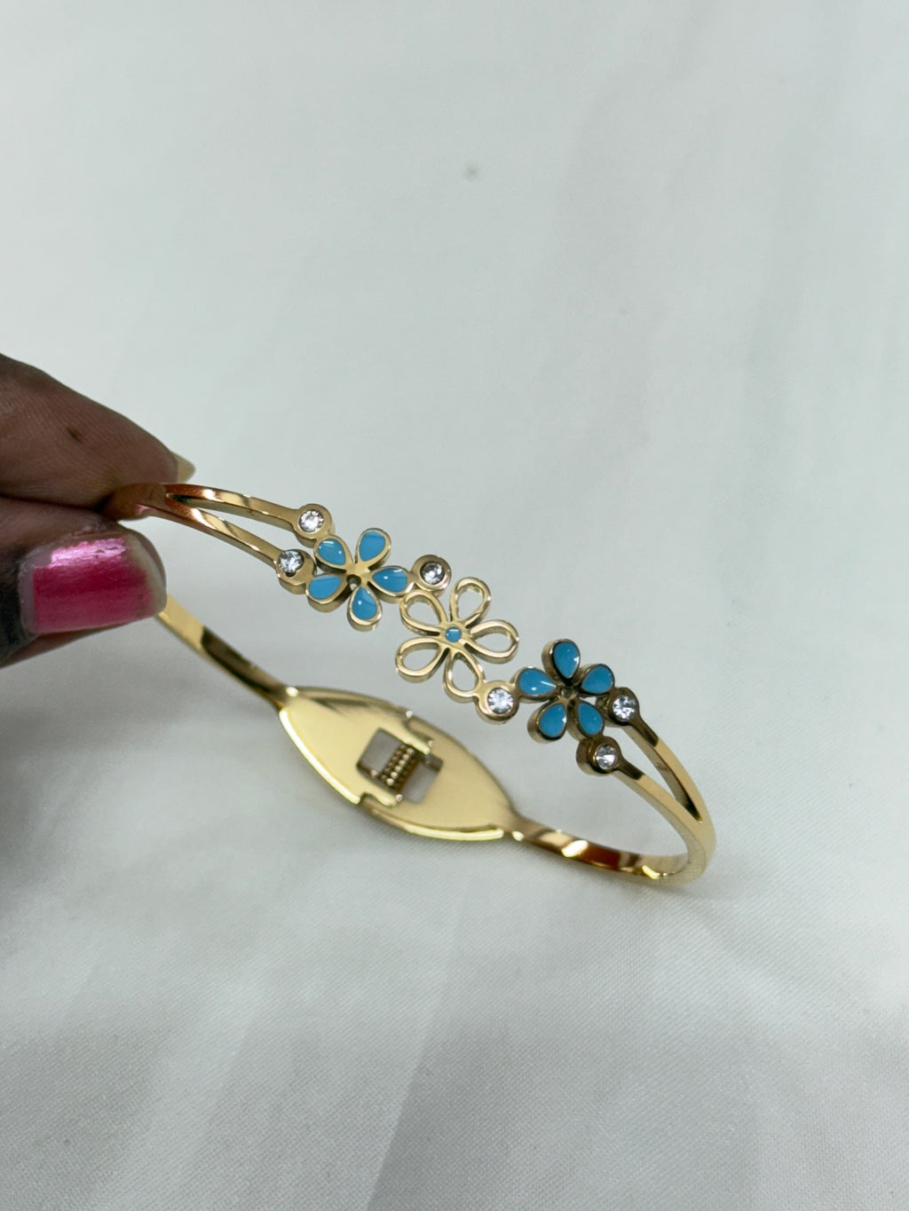 Ab039 flower openable anti tarnish bracelet