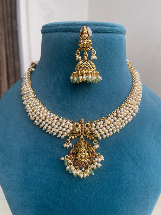 Ns1524 pearl kemp lakshmidevi neckset