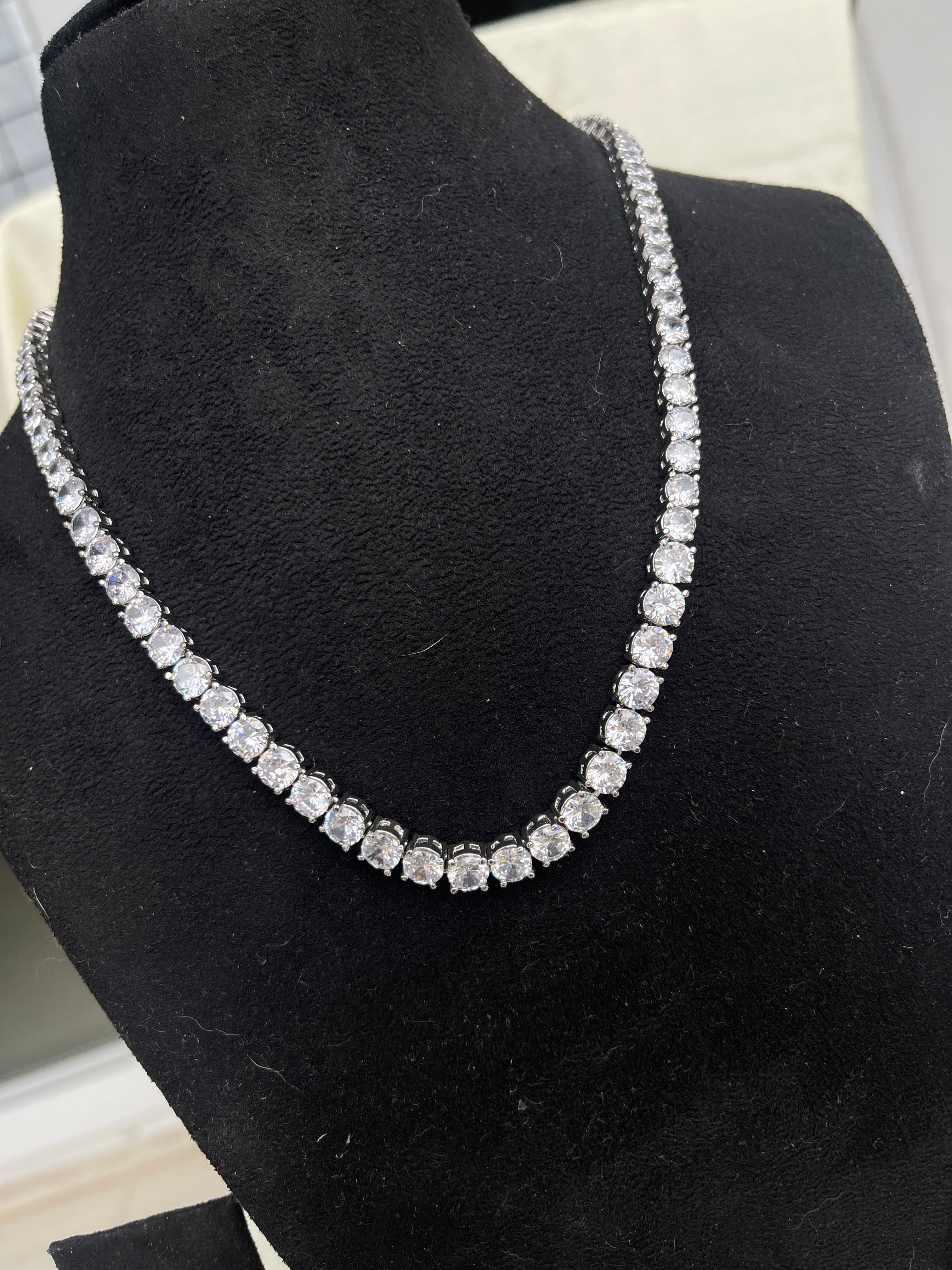 Solitaire 3/4th Western chain