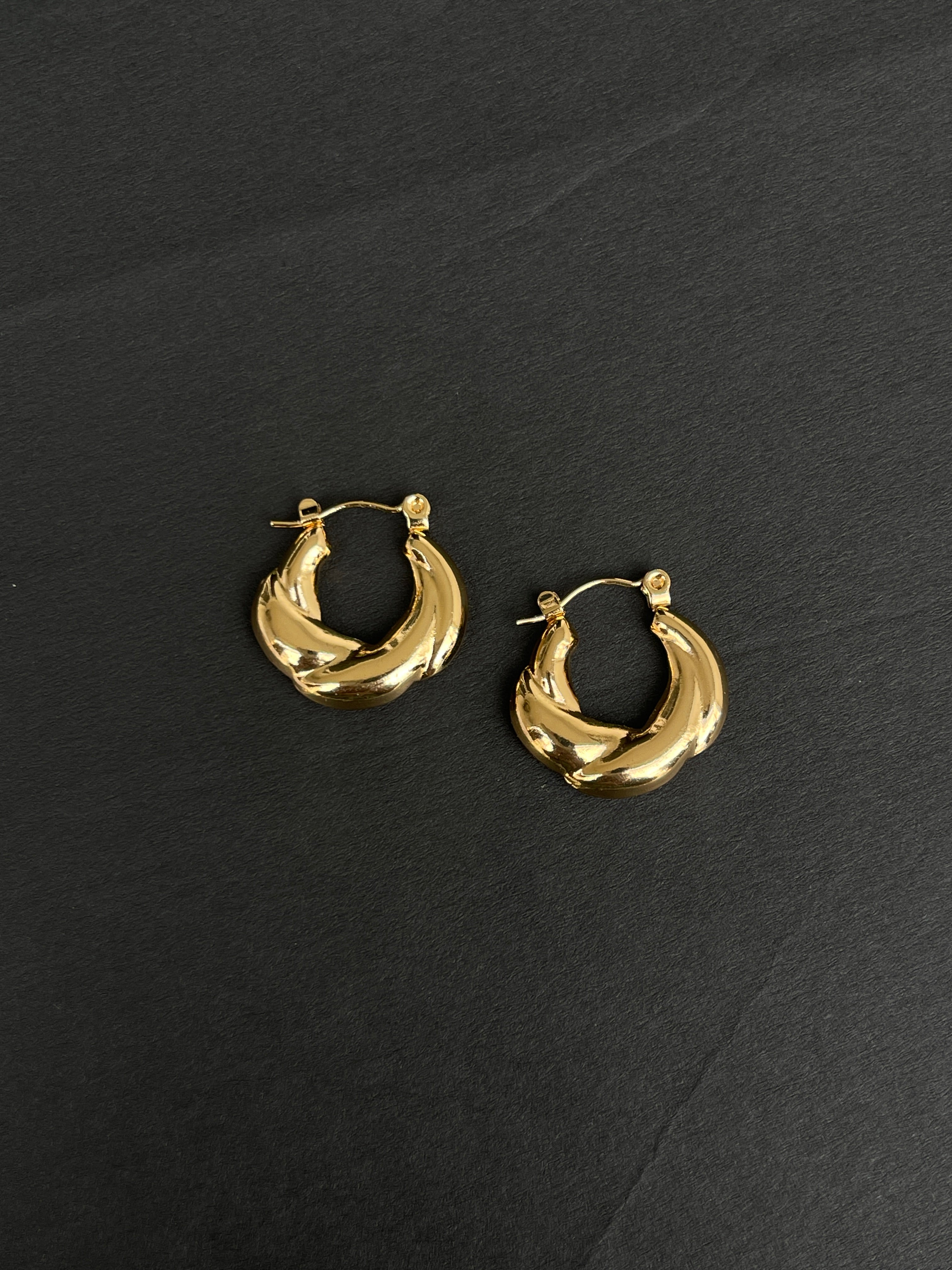 U shape hoops Color won't fade