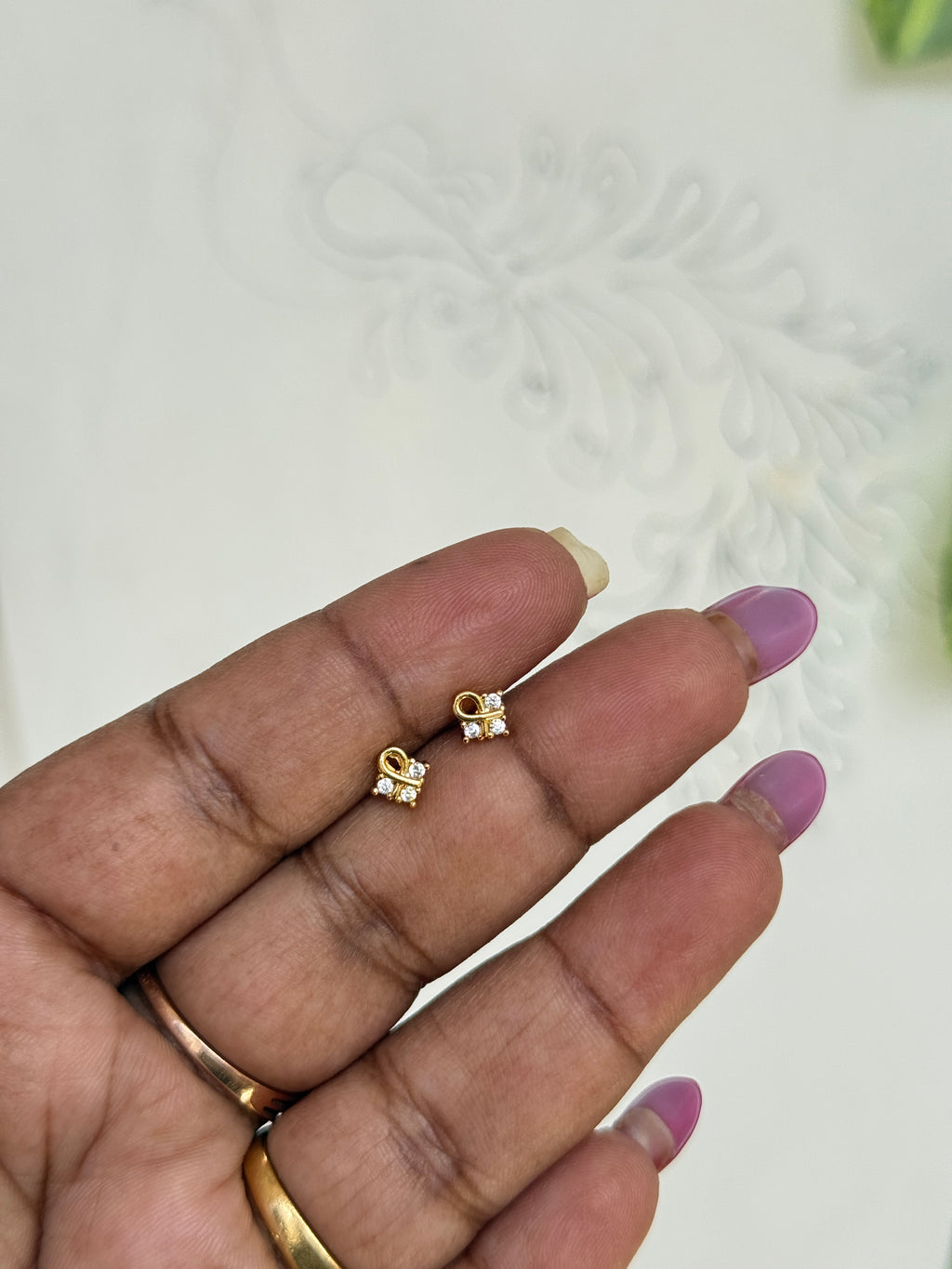St092 anti tarnish studs