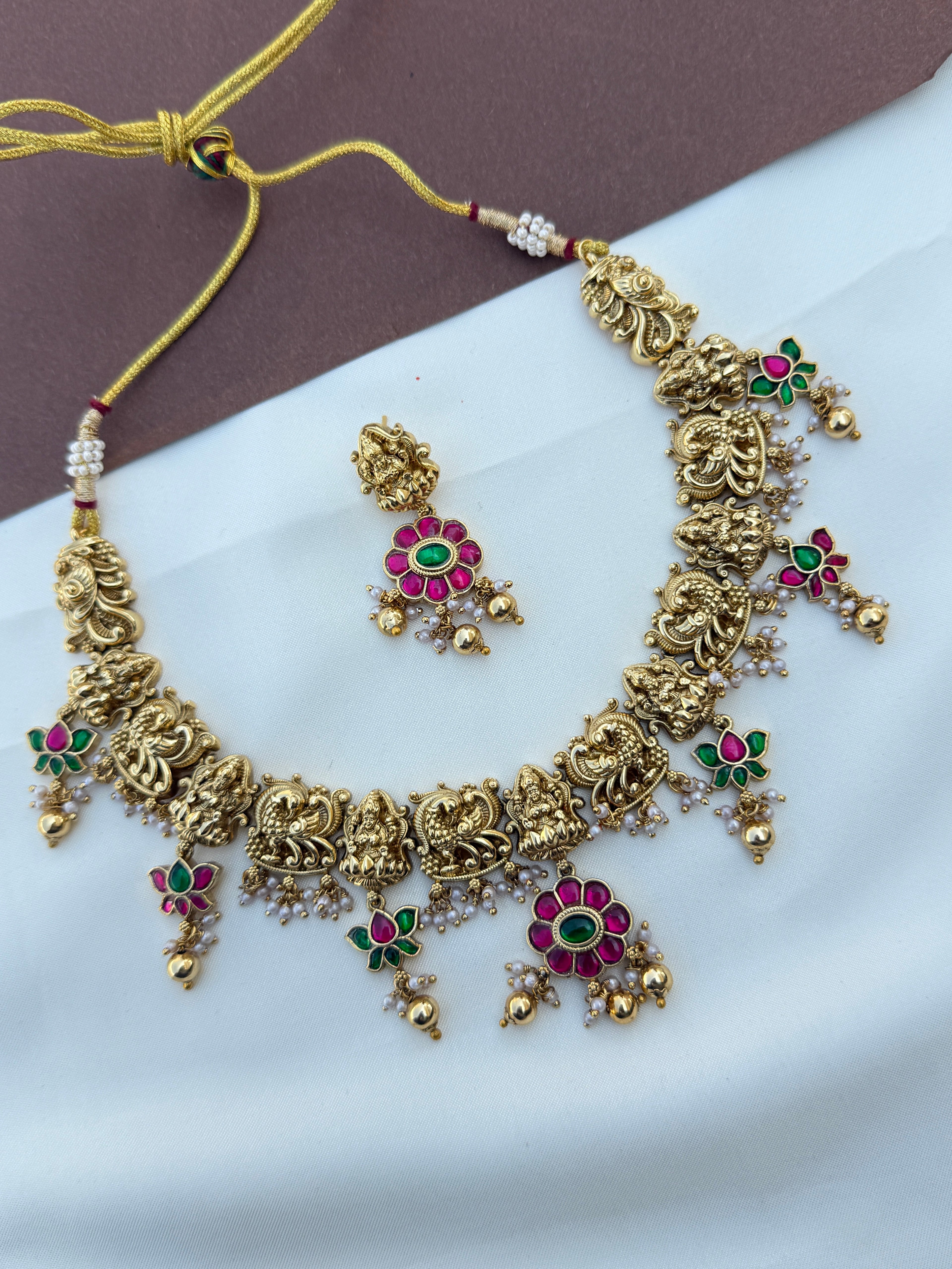 Ns617 nakshi jadau kundan laksmi devi  peacock neckset with gold balls