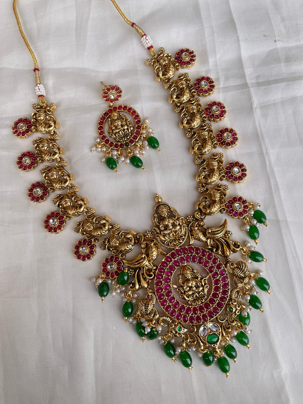 Lakshmi devi kemp nakshi neckset ns2005