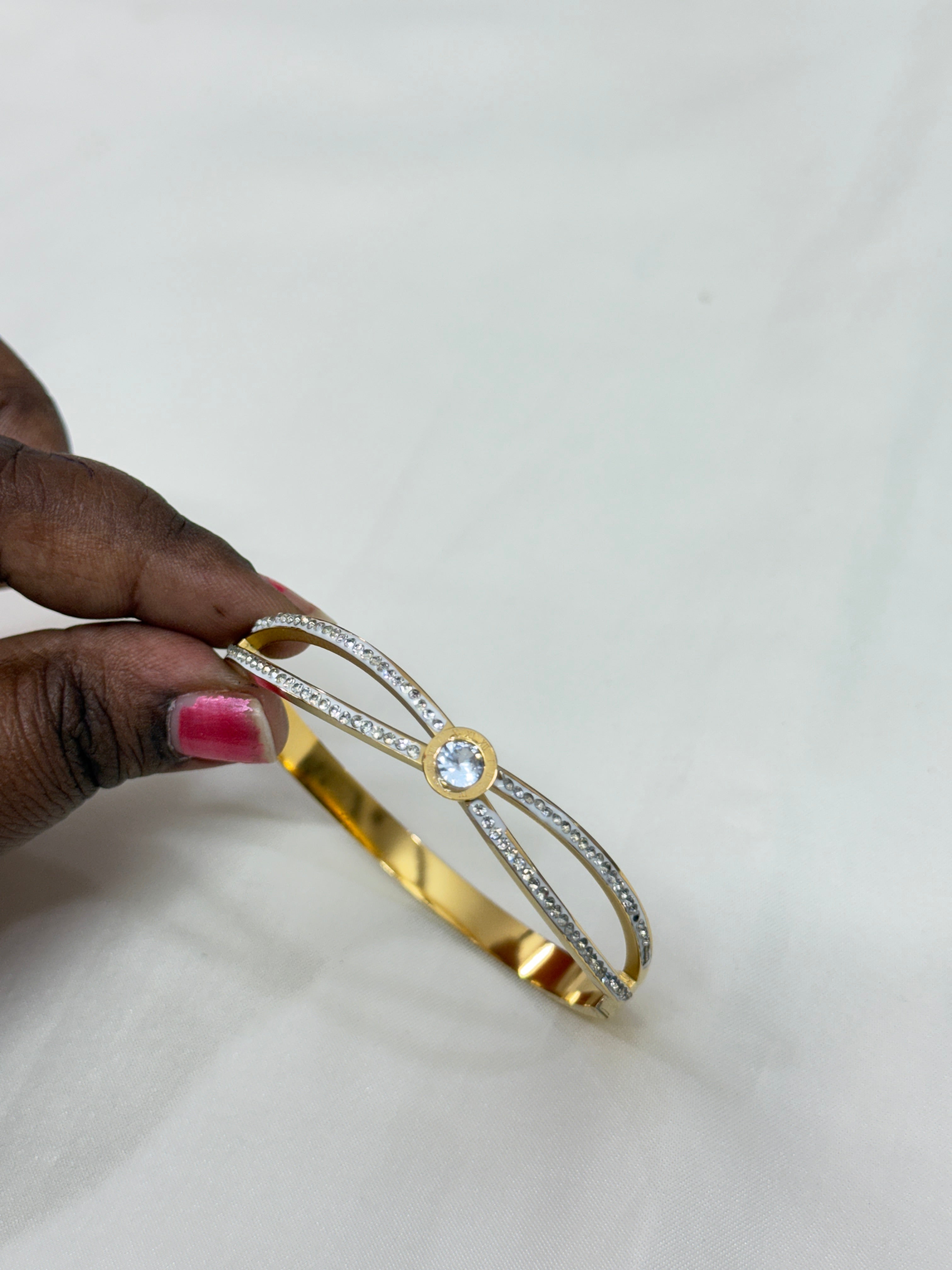 Ab038 2 lines openable anti tarnish bracelet