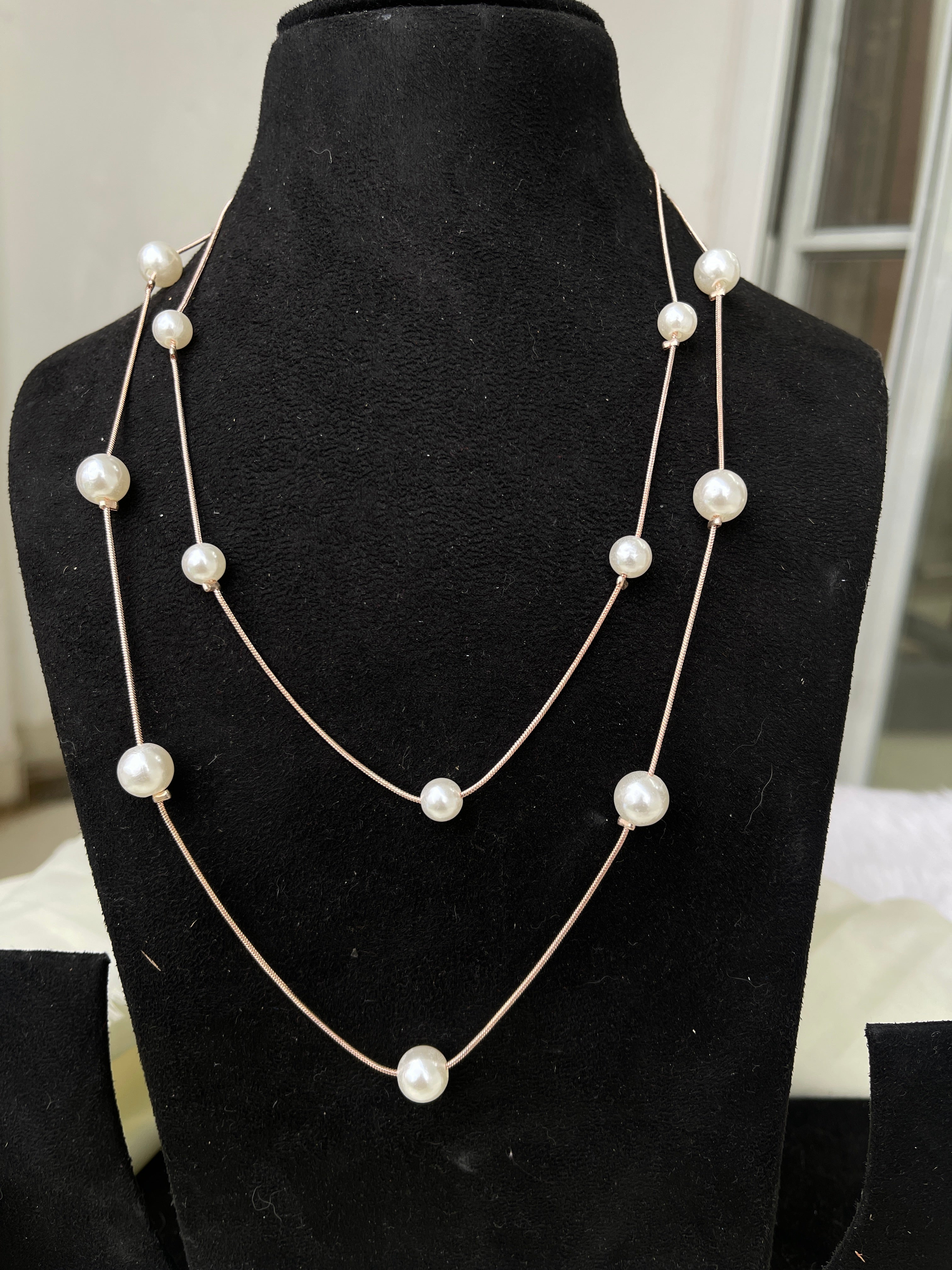 2 layers pearl Western chain