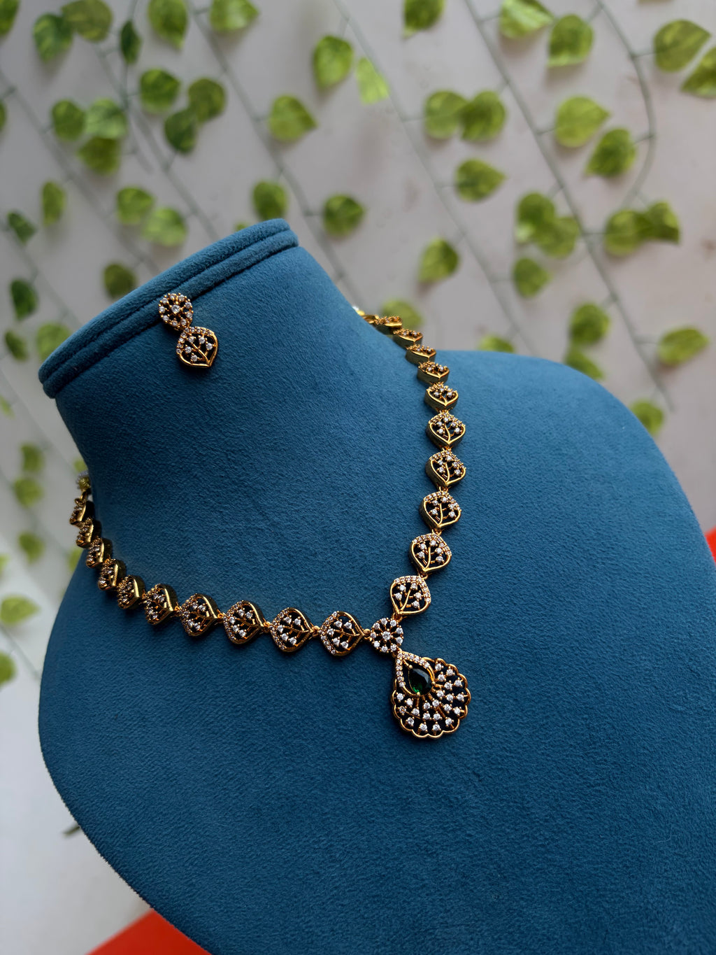 Ns913 diamond replica green pendant short neckset with earrings