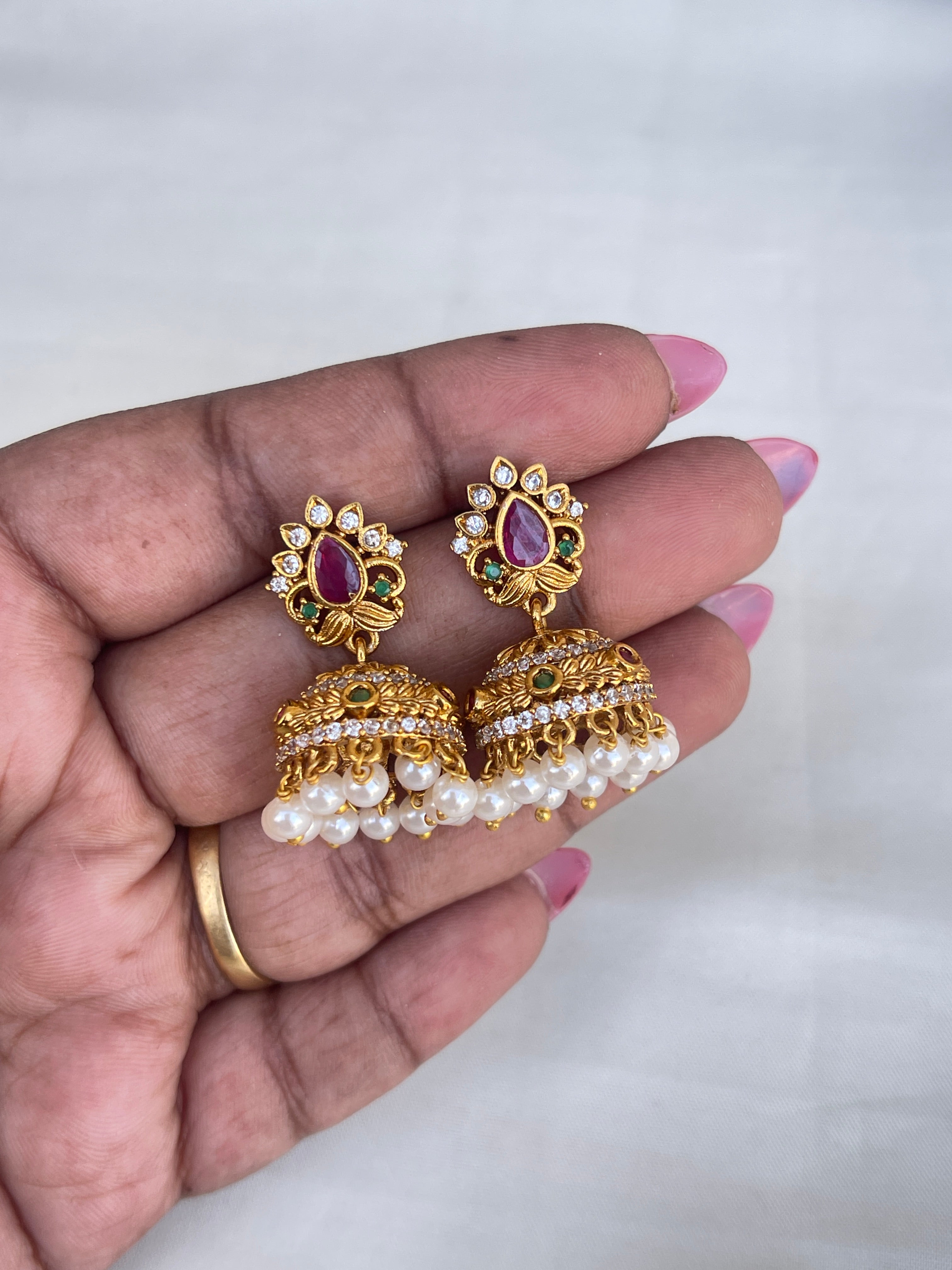 Small butta earrings