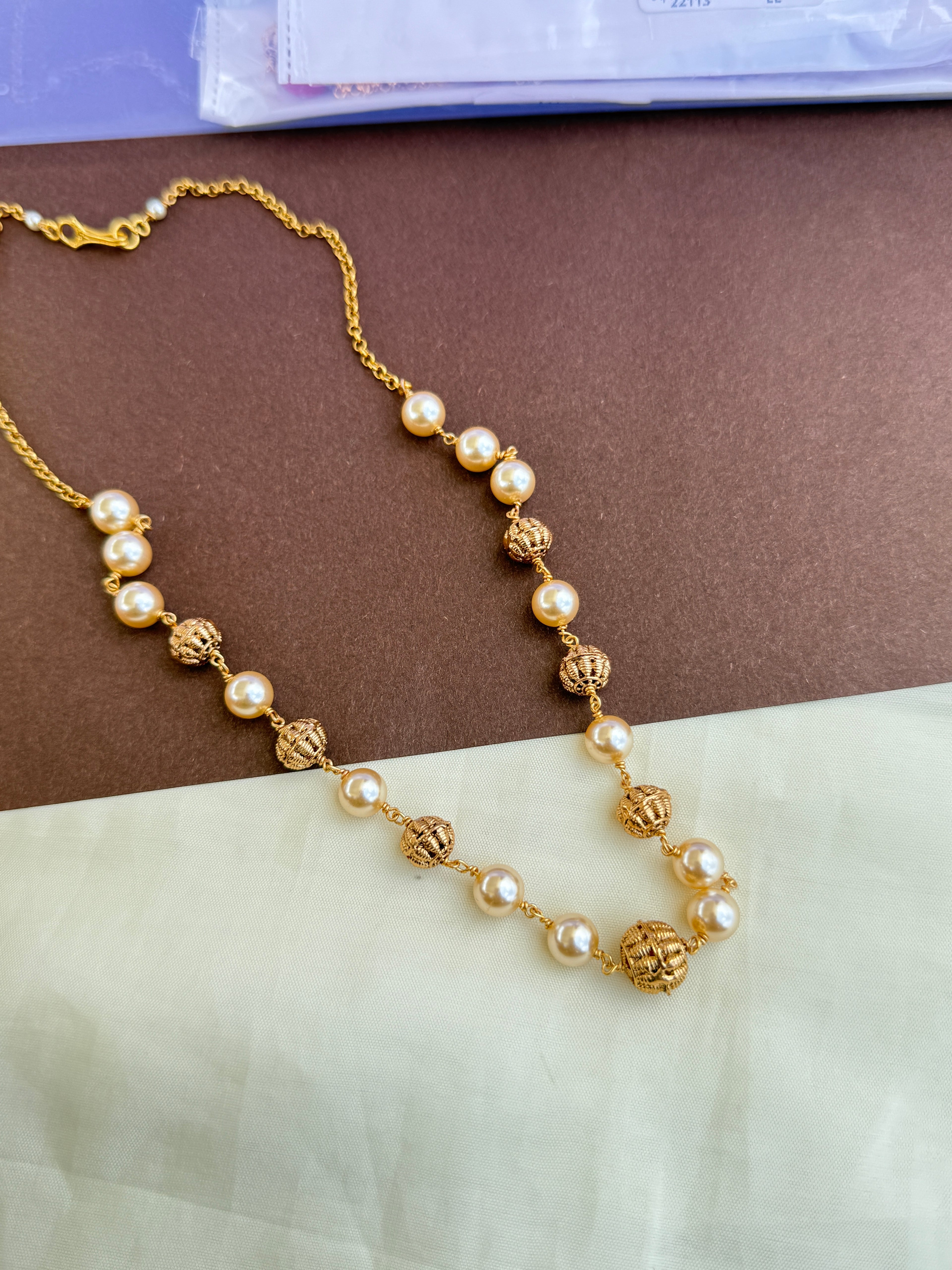 Bb0001 pearl gold ball short  beads chain