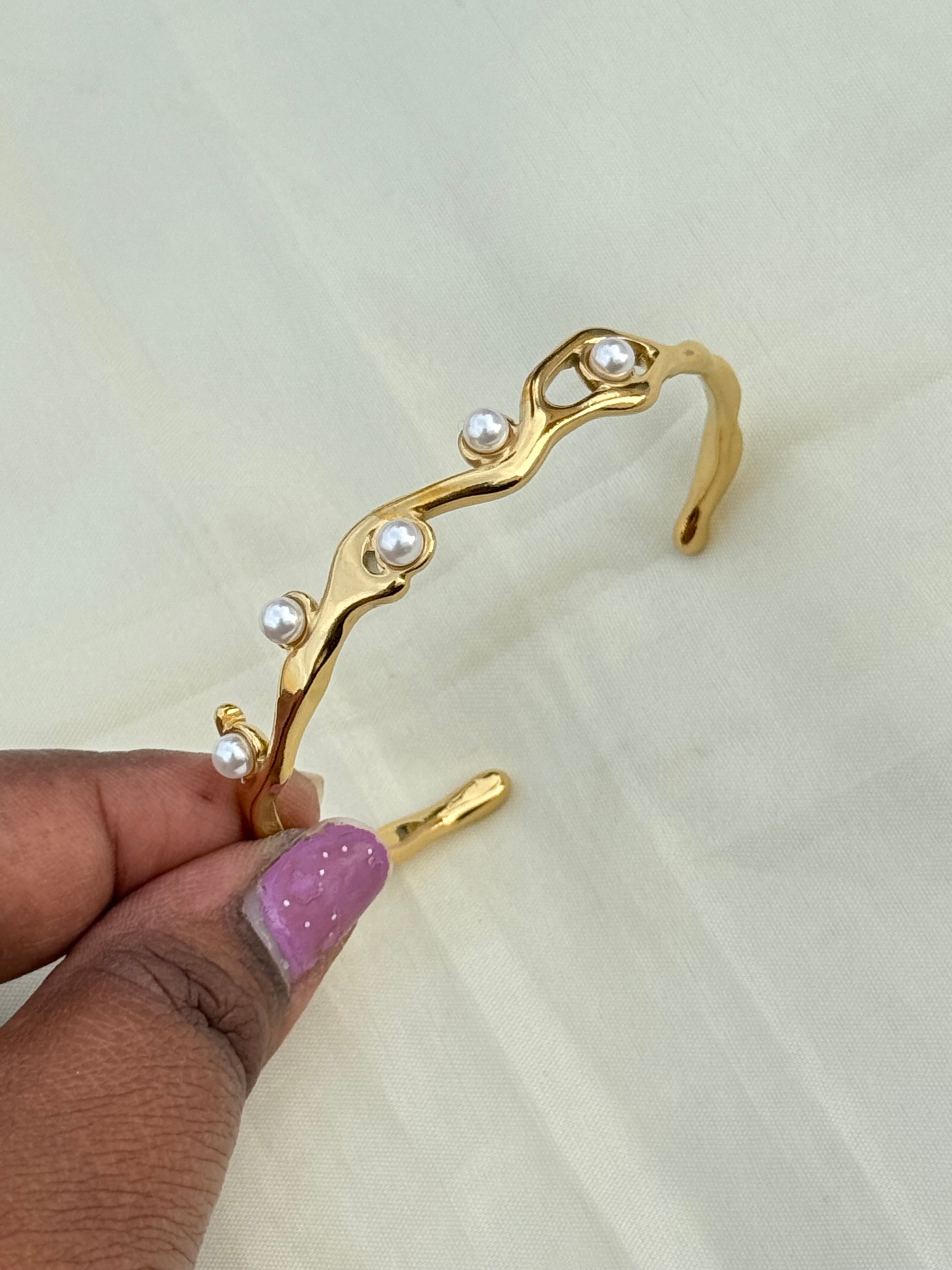 Ab018 pearl anti tarnish bracelet