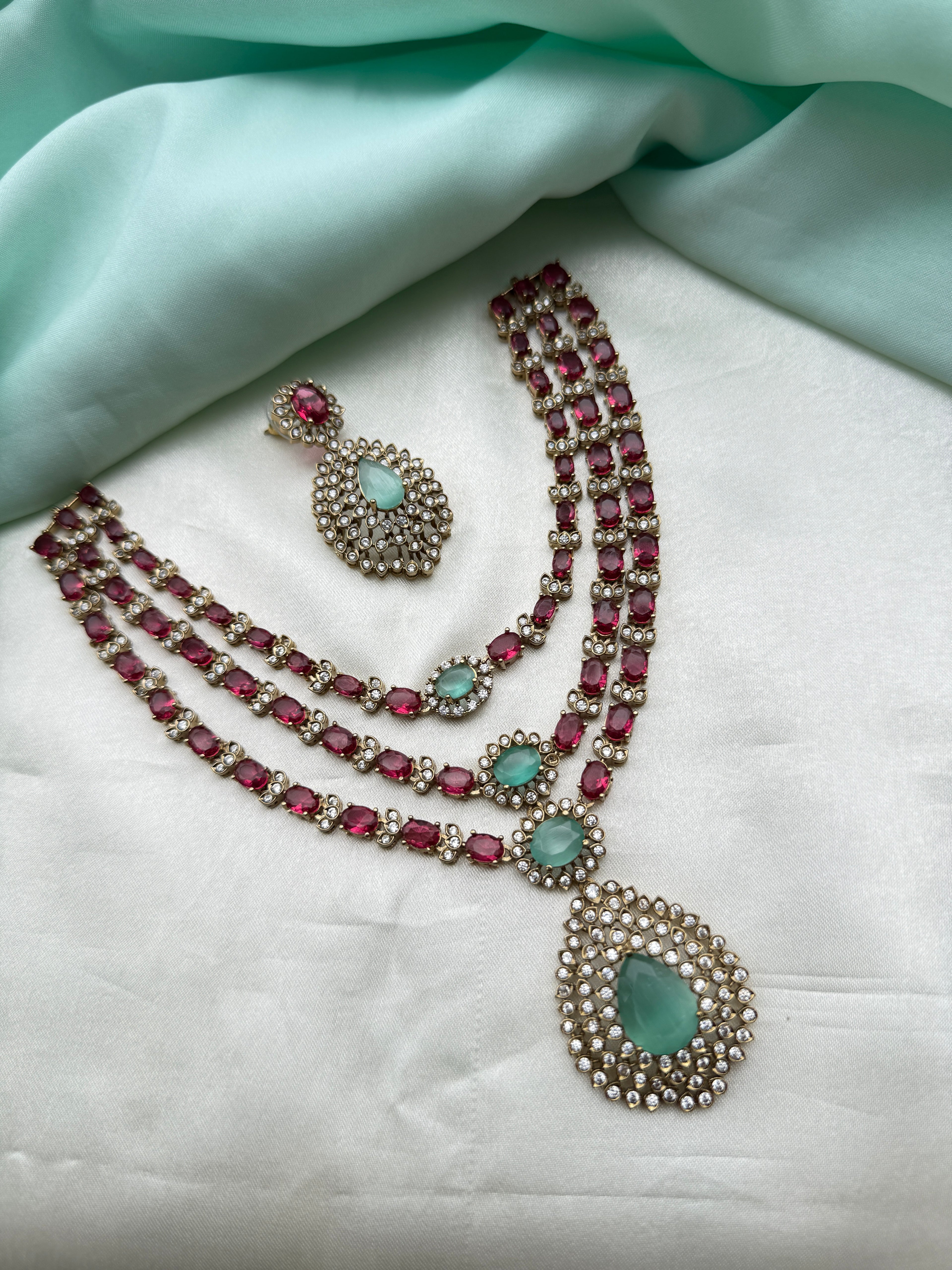 Unique Multi 3 layers neckset with drop earrings Ns267
