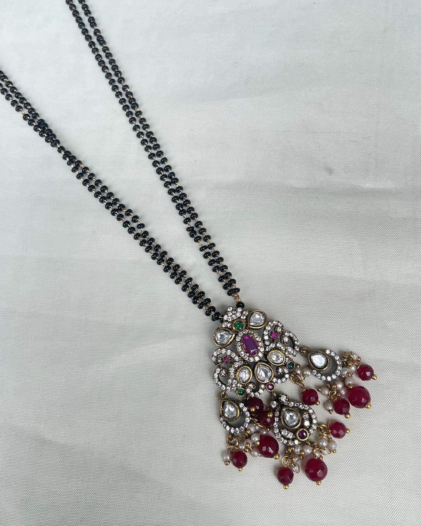 Twoline blackbeads with Victorian pendant bb1710