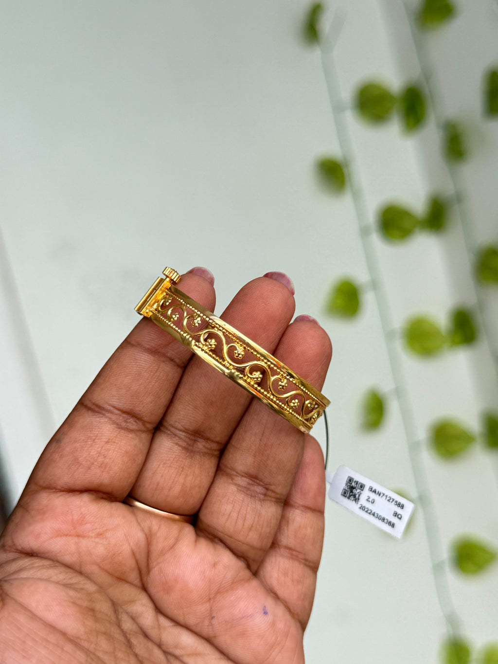 Kd066 Micropolish Openable Screw type kids Bangles