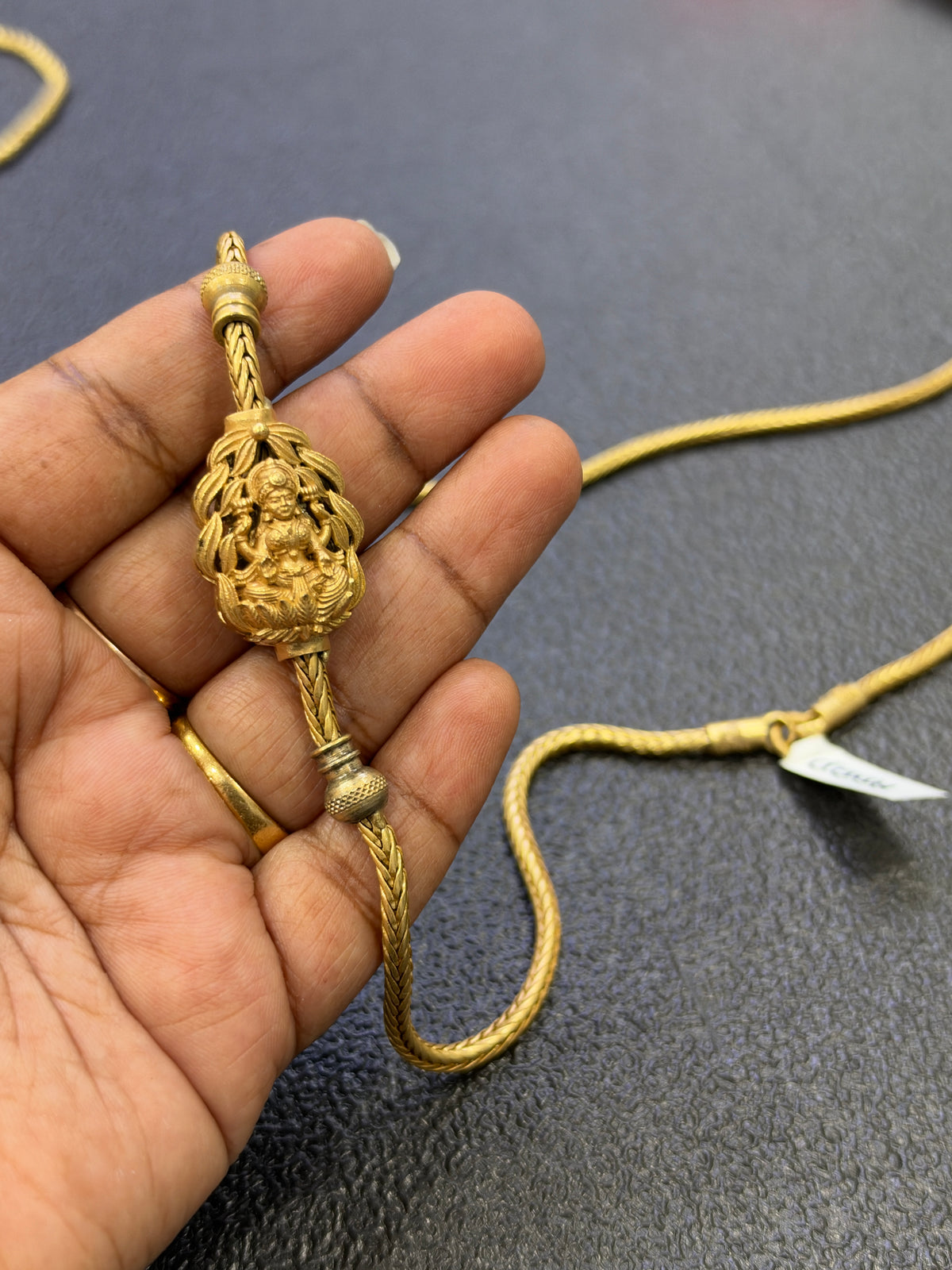 Tc642 panchaloham unpolished lakshmidevi side pendant thali chain 24 inches