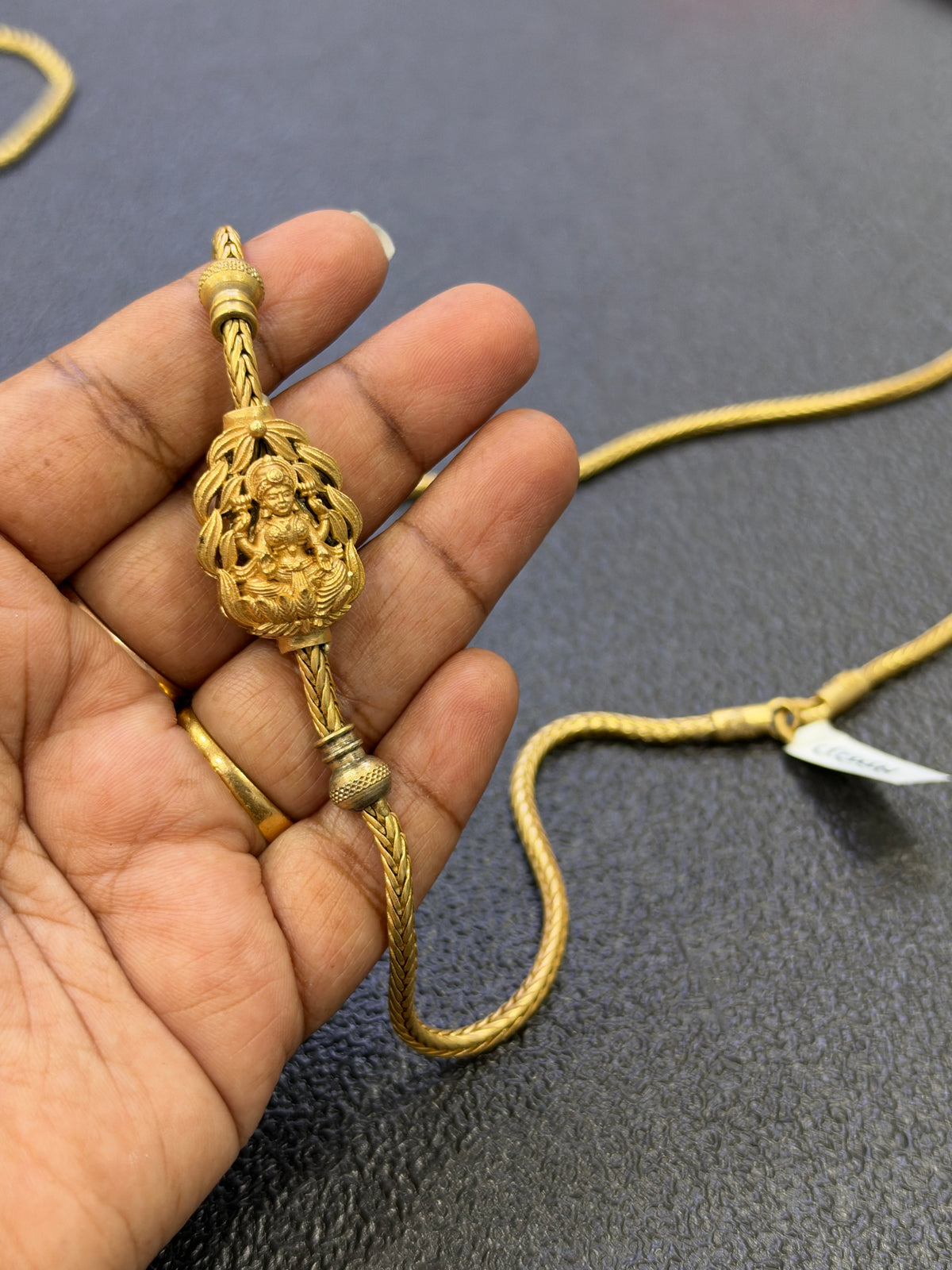 Tc642 panchaloham unpolished lakshmidevi side pendant thali chain 24 inches