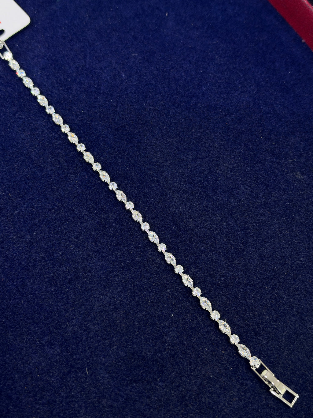 Br0018 tennis silver 7inches 2:6 size chain bracelet