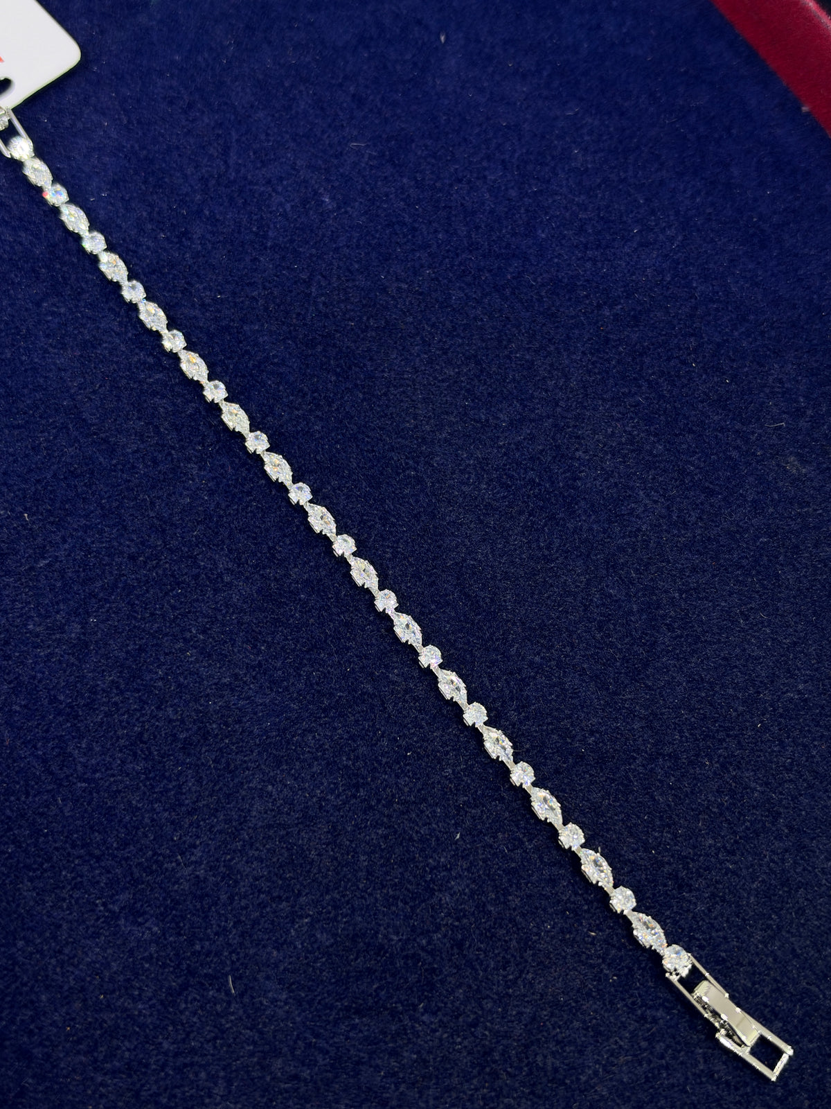 Br0018 tennis silver 7inches 2:6 size chain bracelet