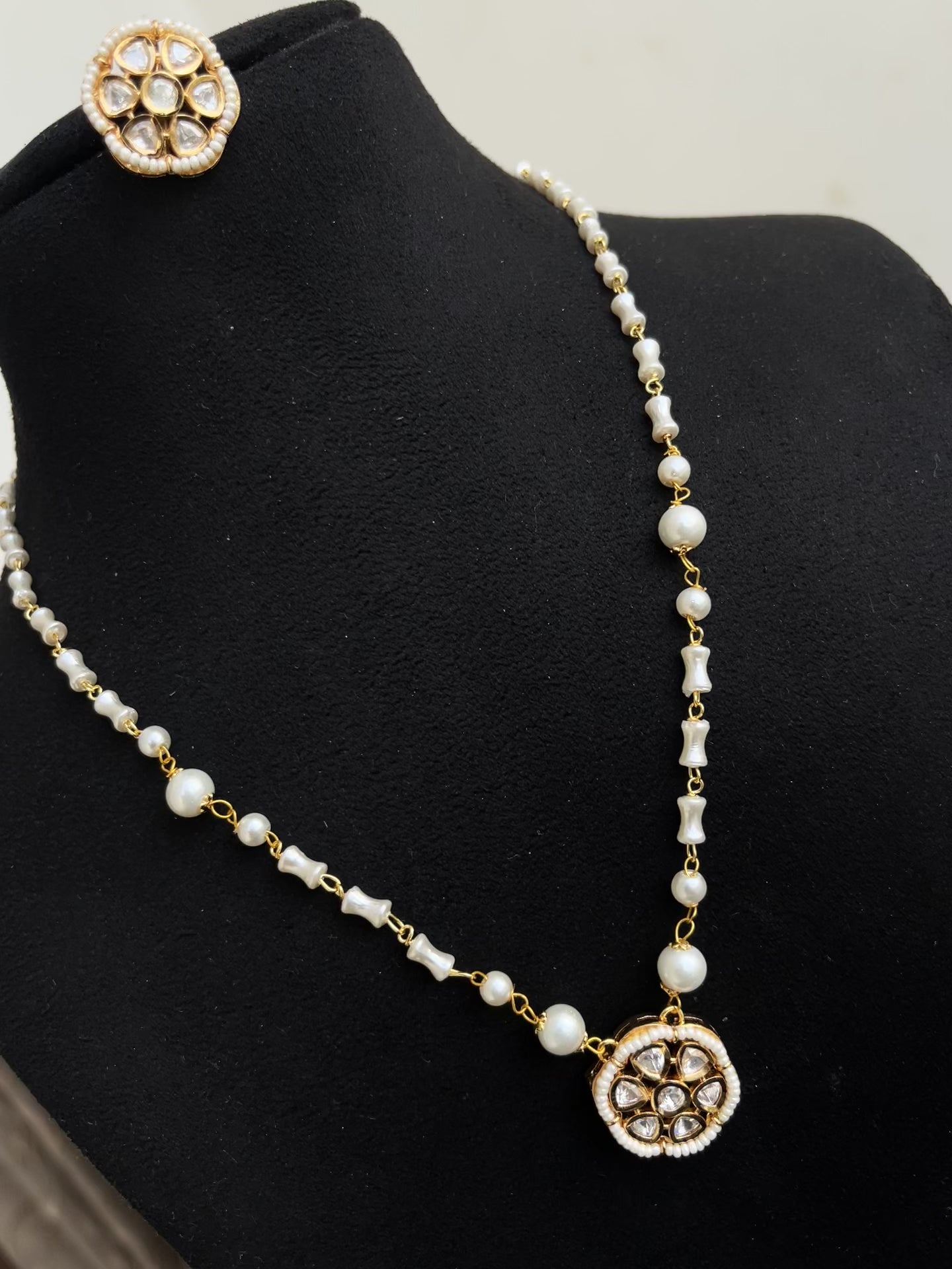 Kundan Pearl Chain pc009