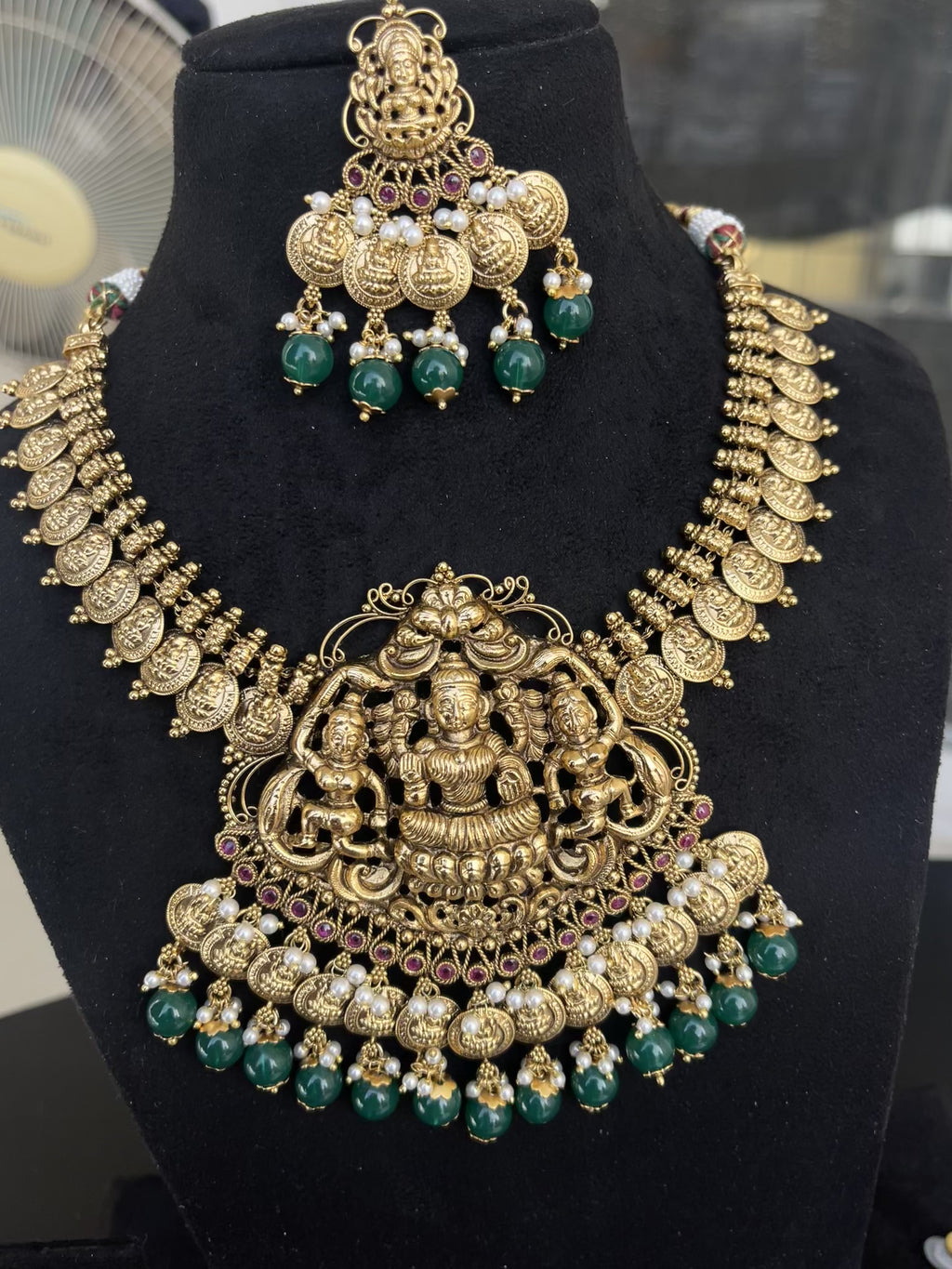 Green beads nakshi kasulaperu neckset nk2000