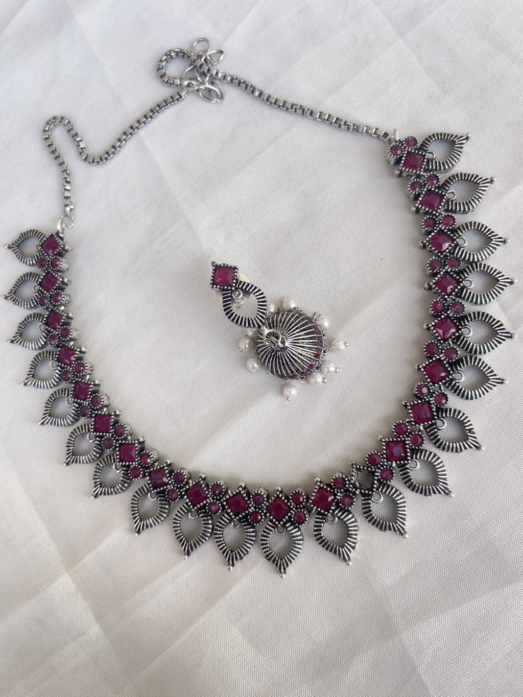 Oxidised neckset with earrings
