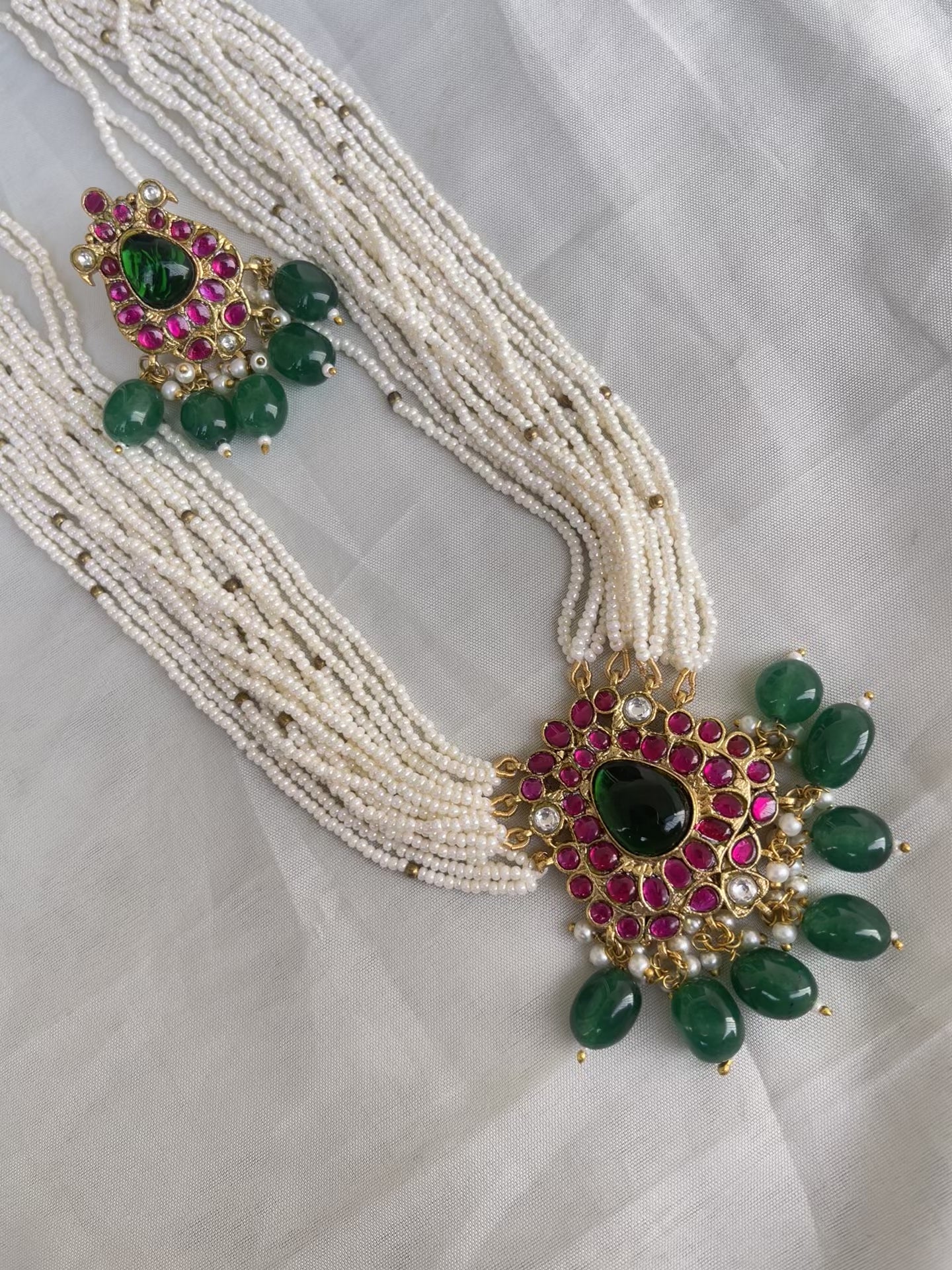 Sugar pearl jadau Kundan neckset with earrings