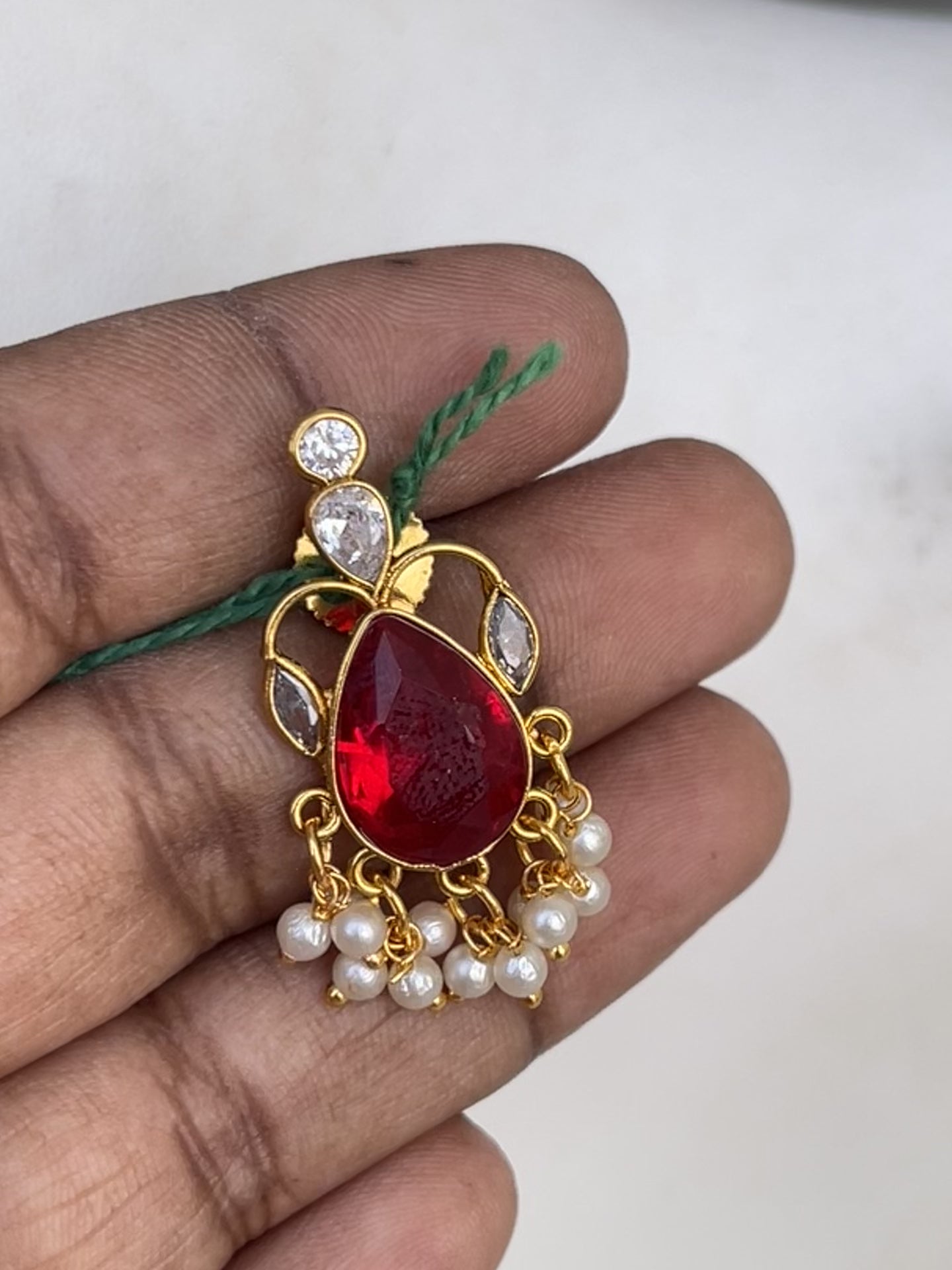 Small size earrings