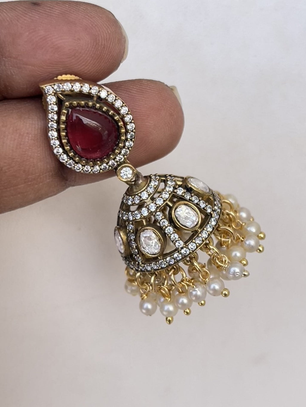 Victorian Mehandi polish small butta