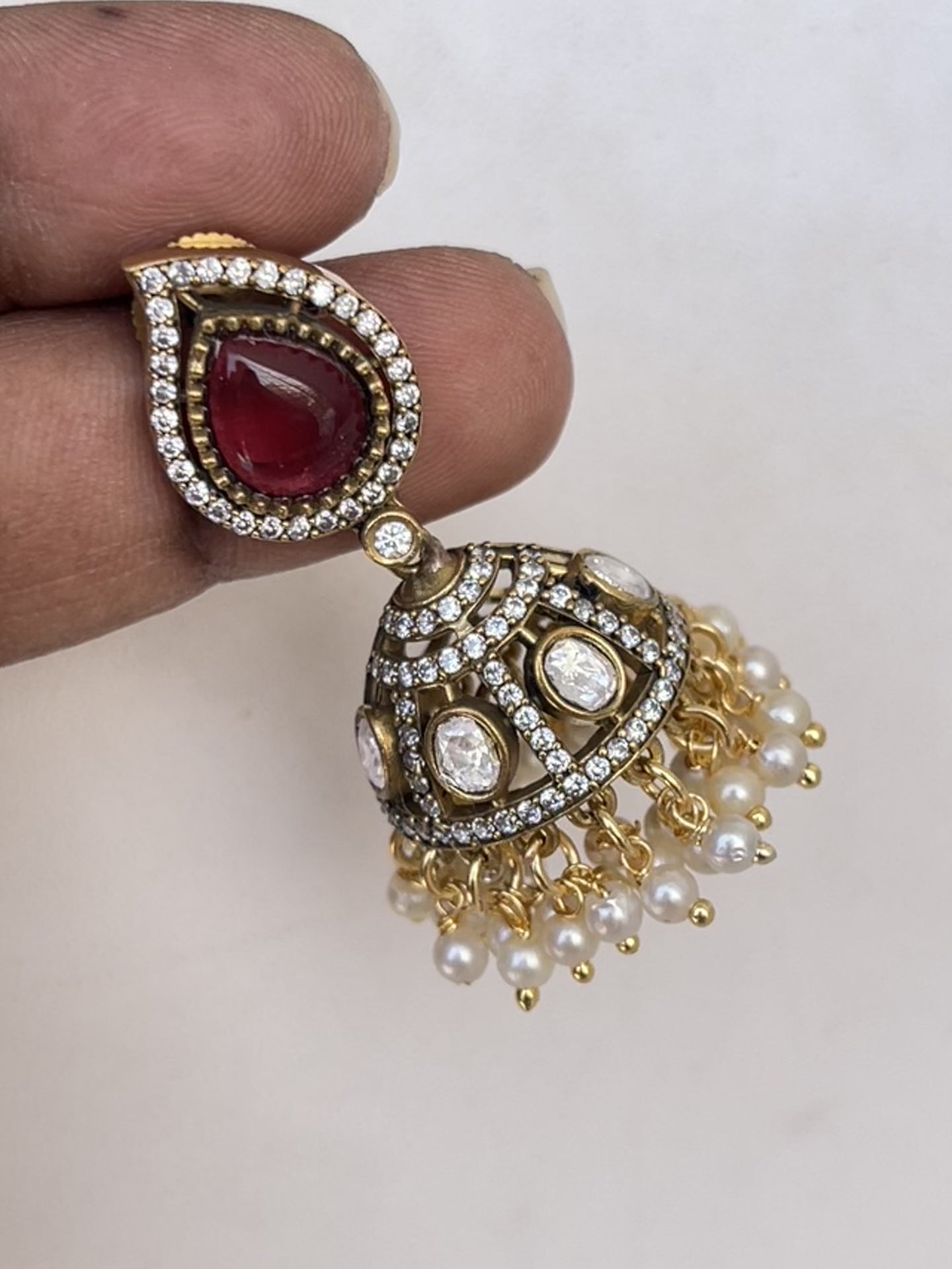 Victorian Mehandi polish small butta