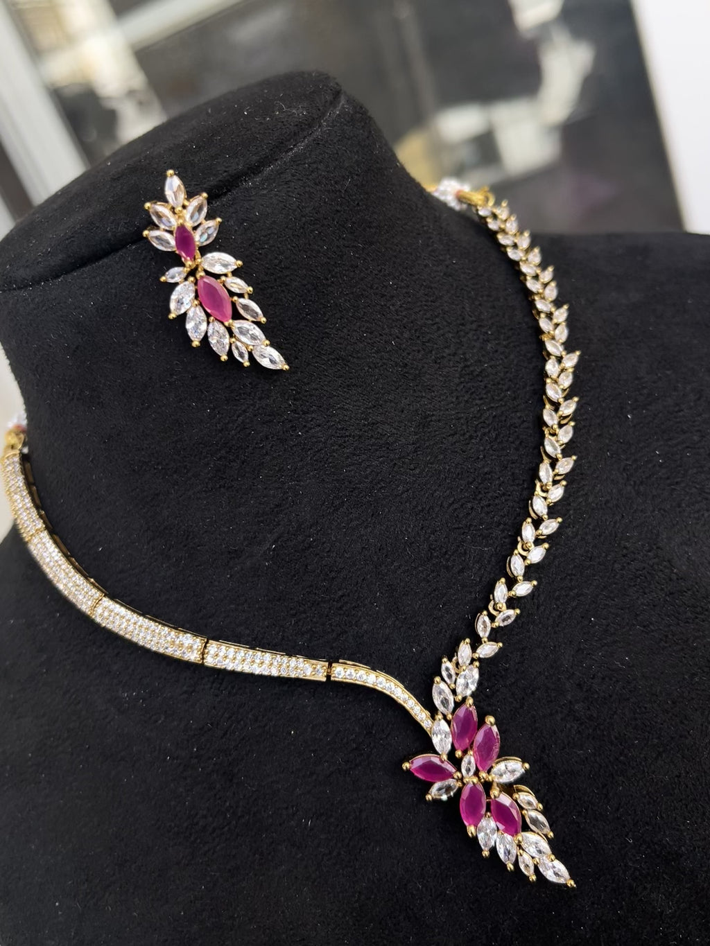 Ns516 Ruby white combination neckset