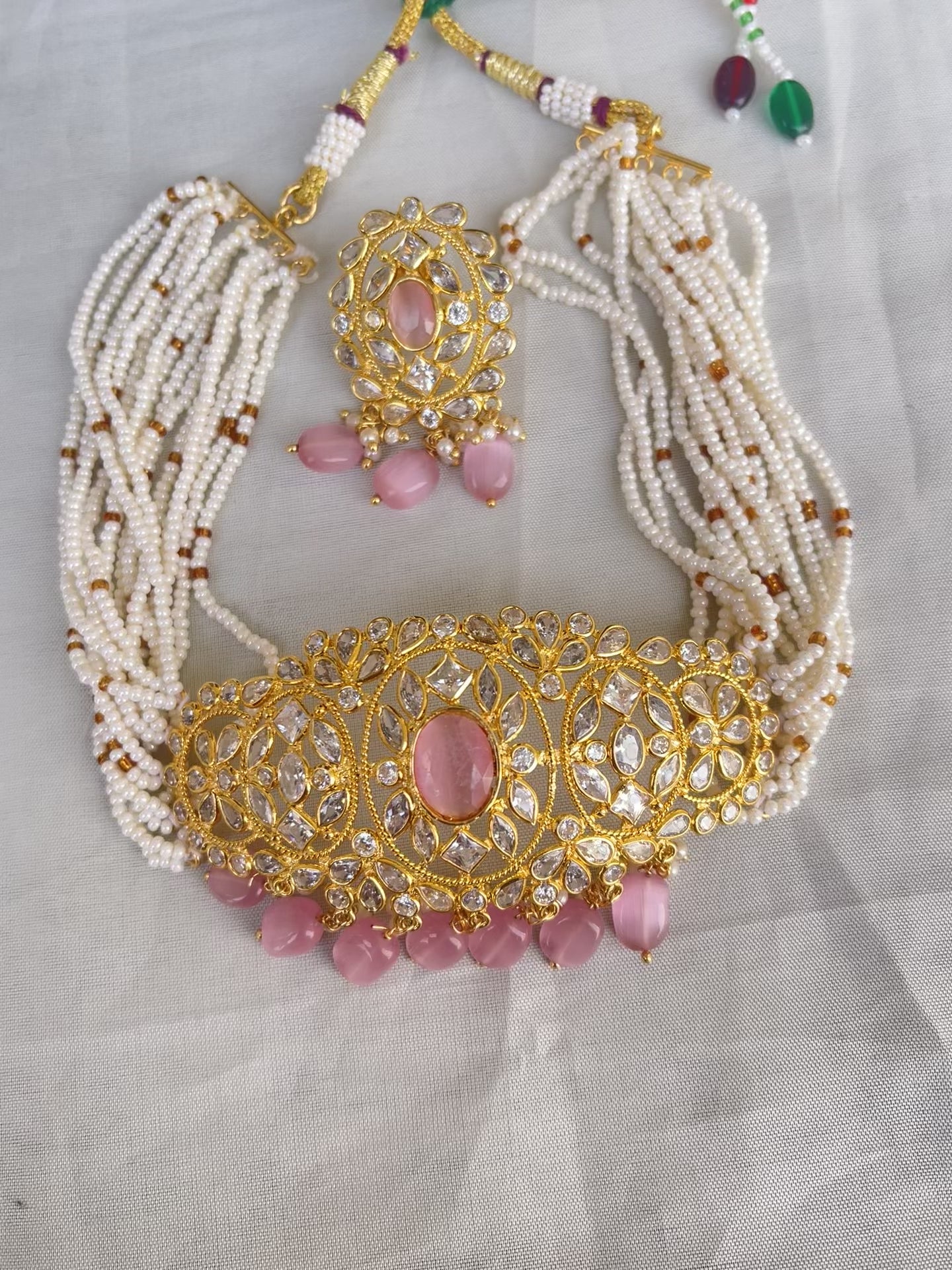 Uncut sugar pearl choker