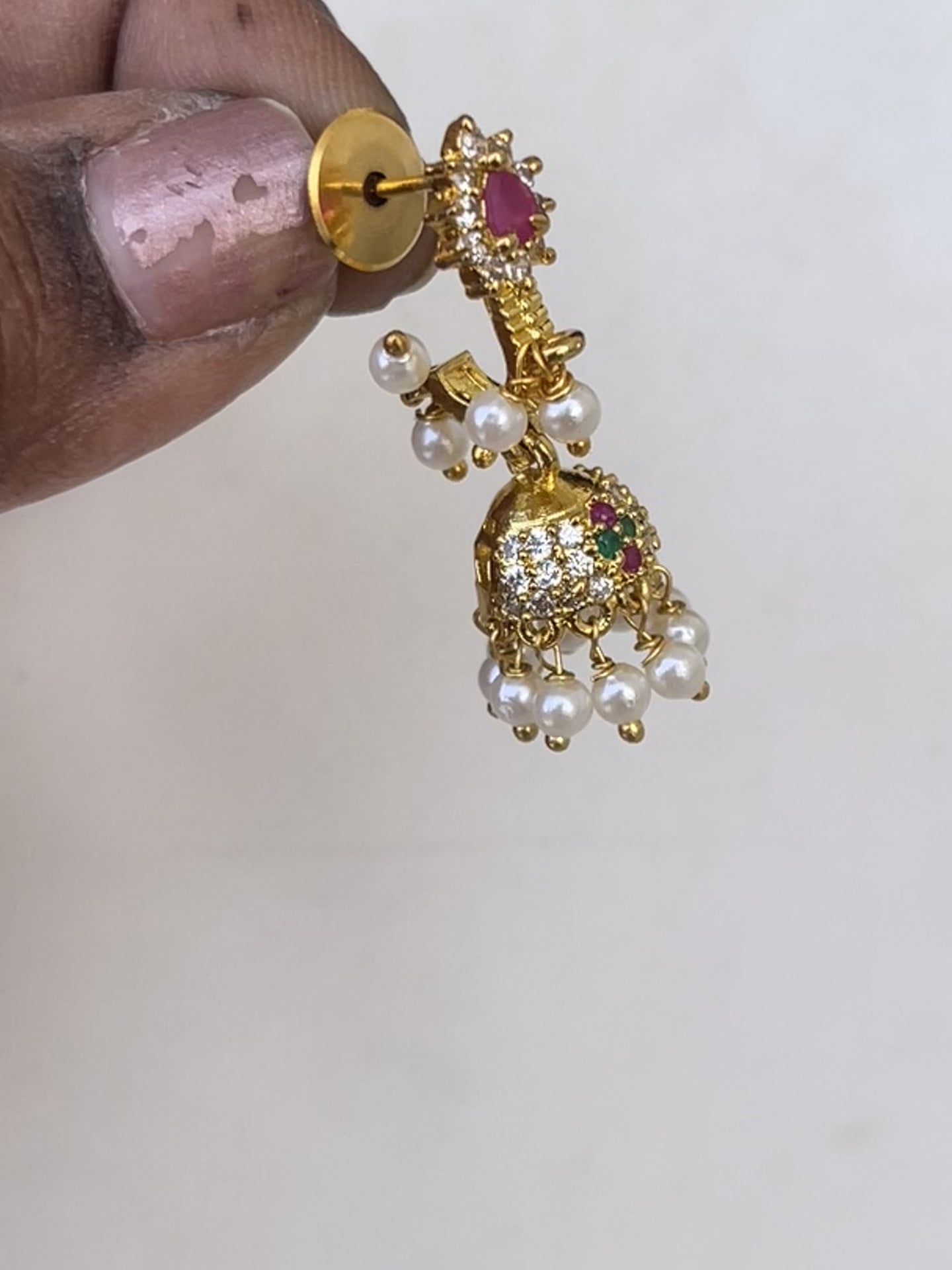 Small makarakundanalu Earrings