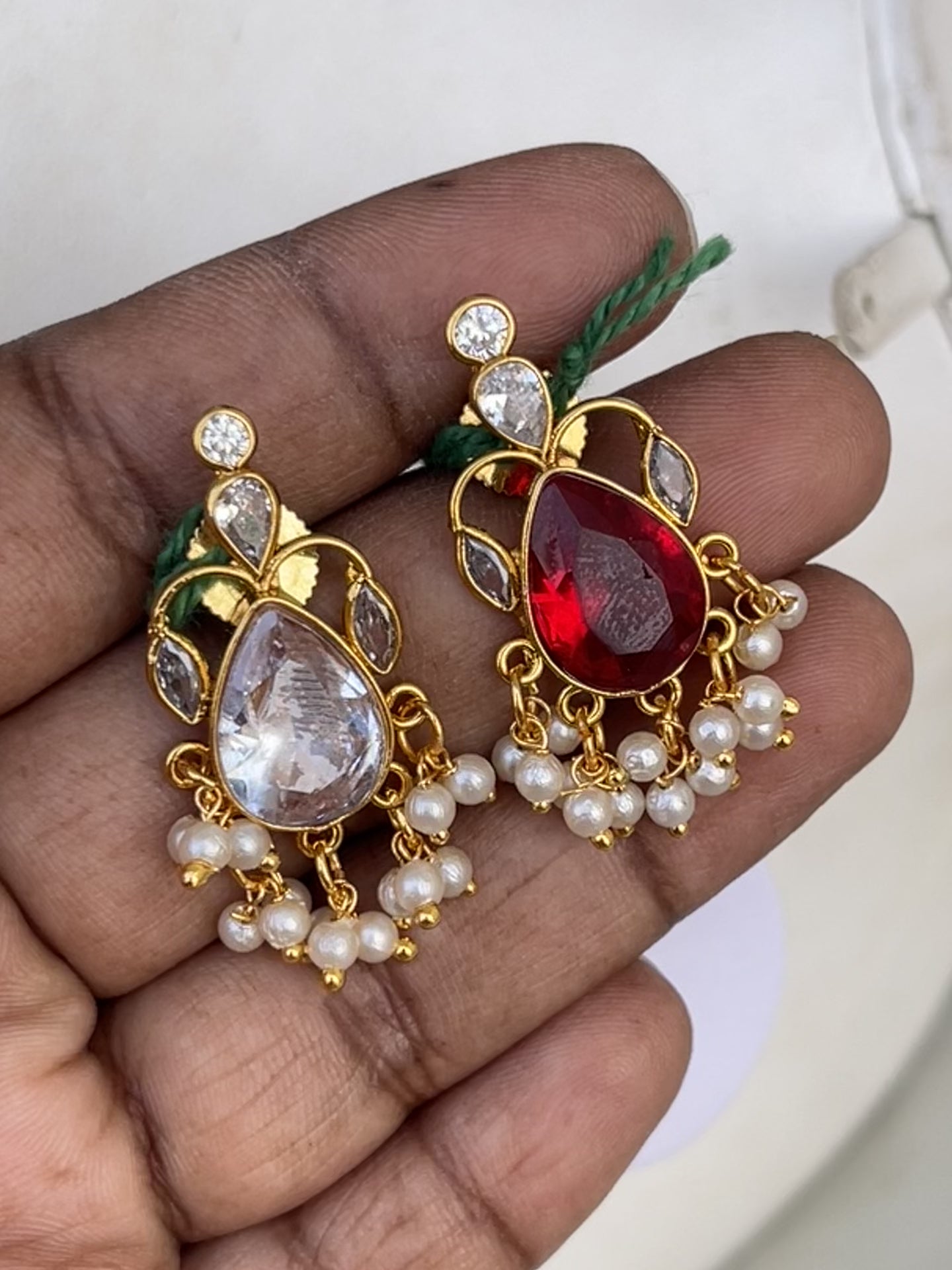 Small size earrings