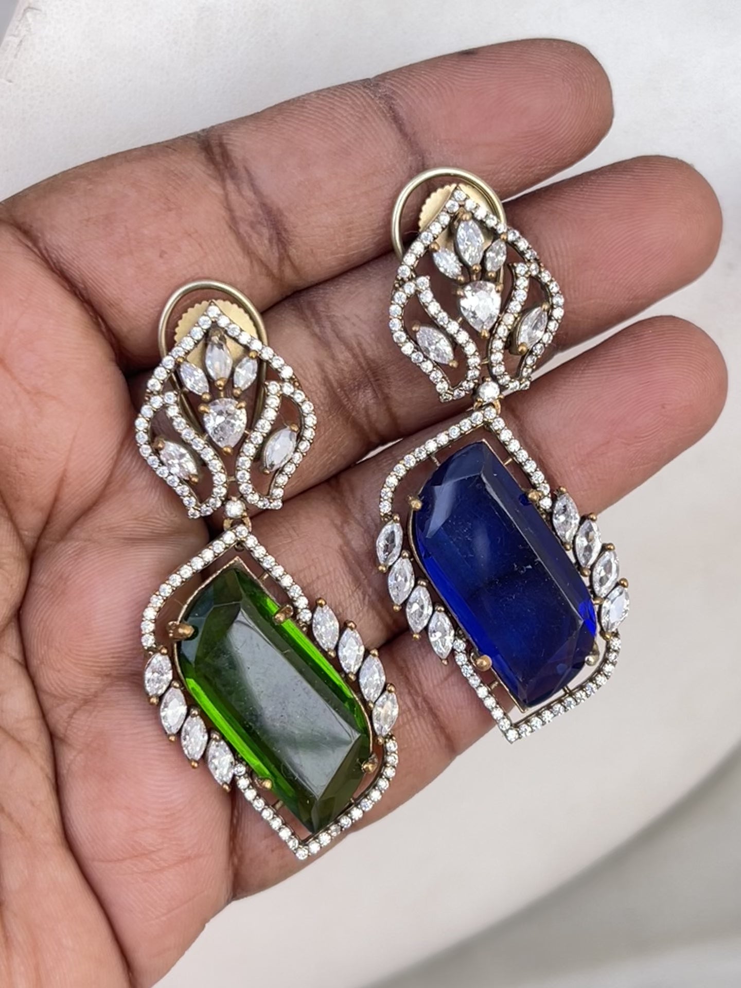 Western Diamond Finish Earrings