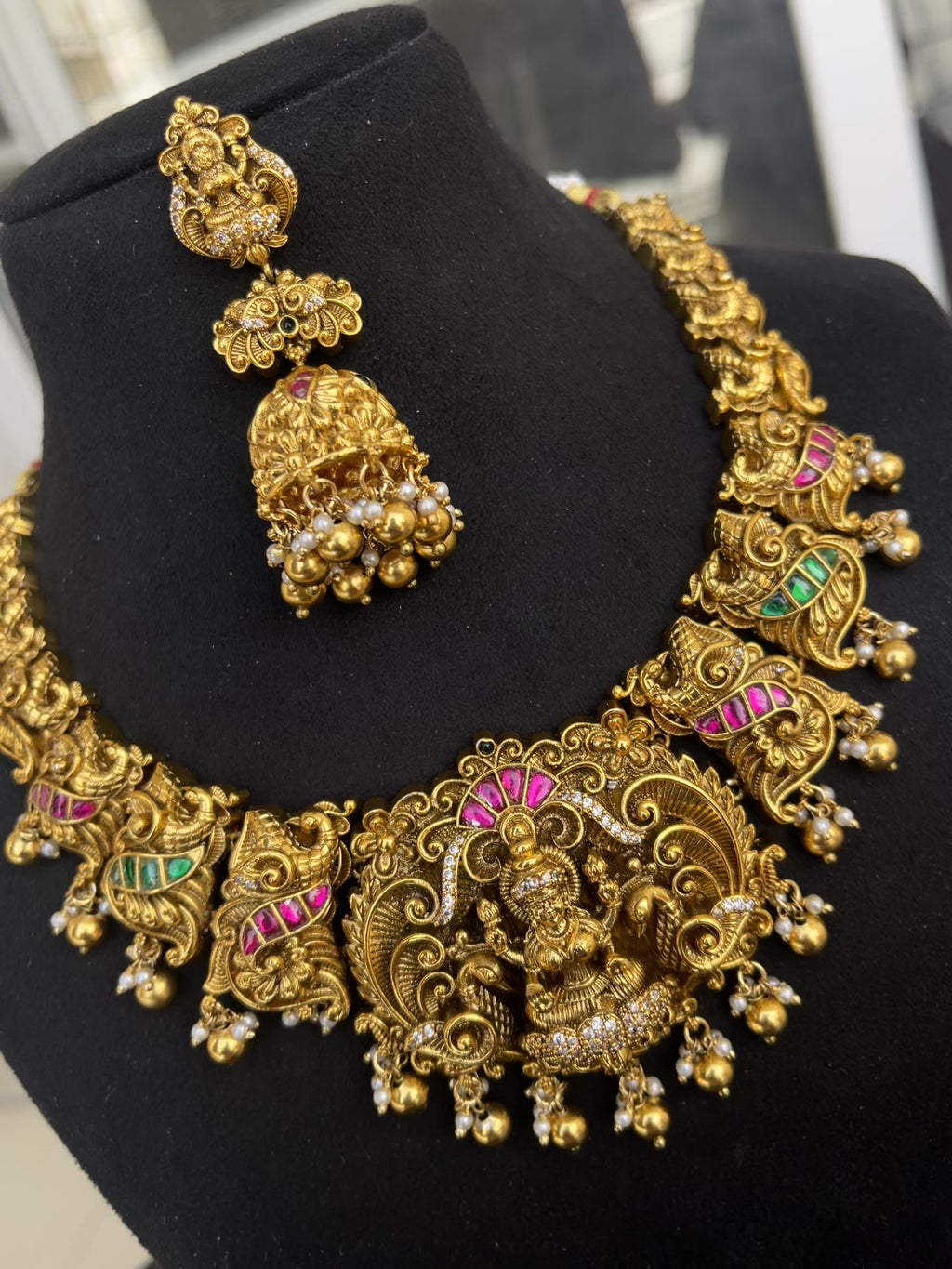 Jadau Lakshmi devi
