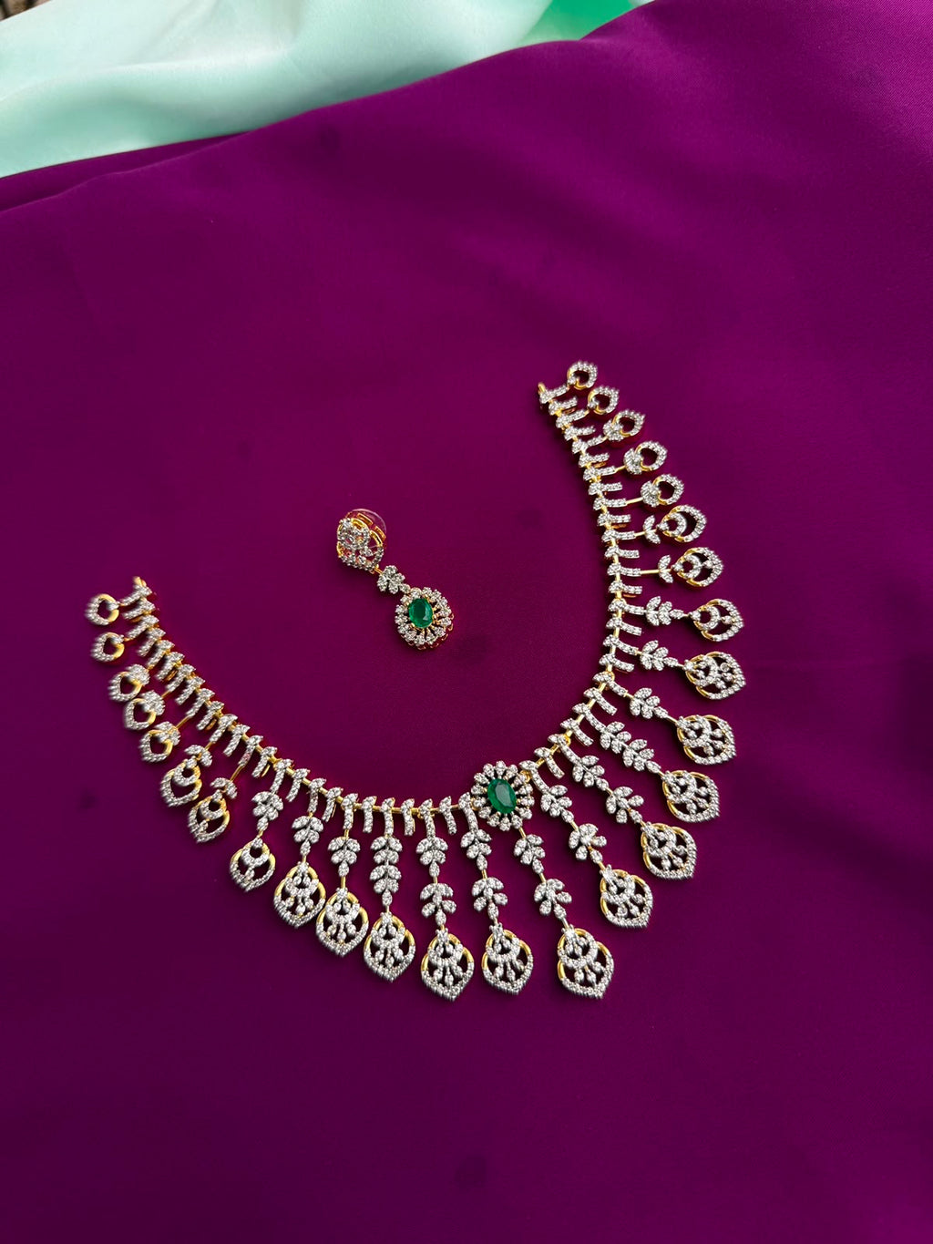 Diamond leafs green pendant emerald short neckset with earrings ns844