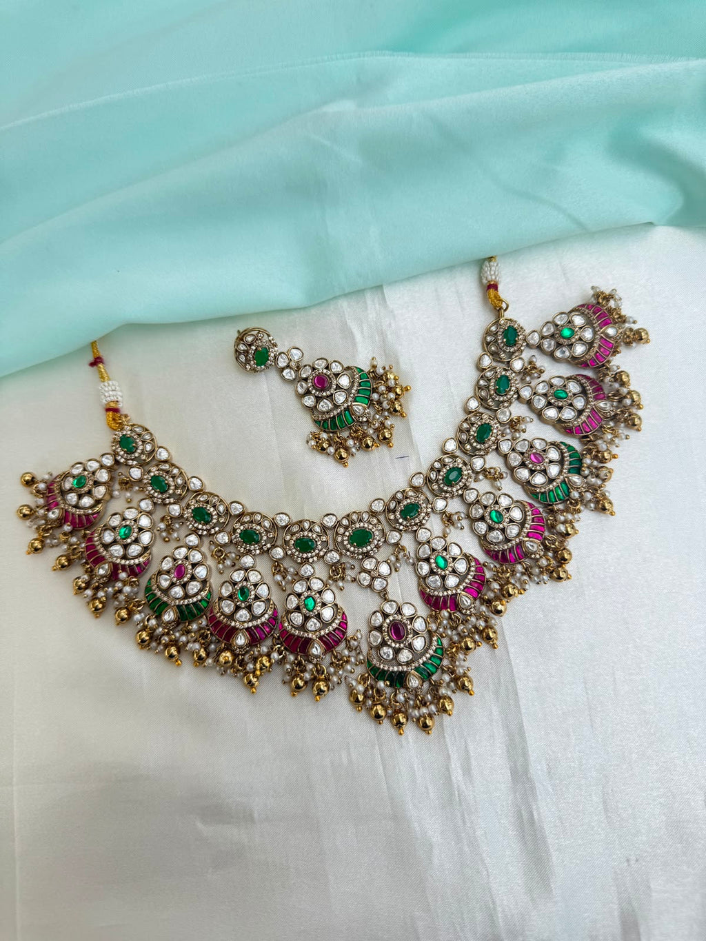 Emerald jadau kundan gold balls short neckset with earrings ns208